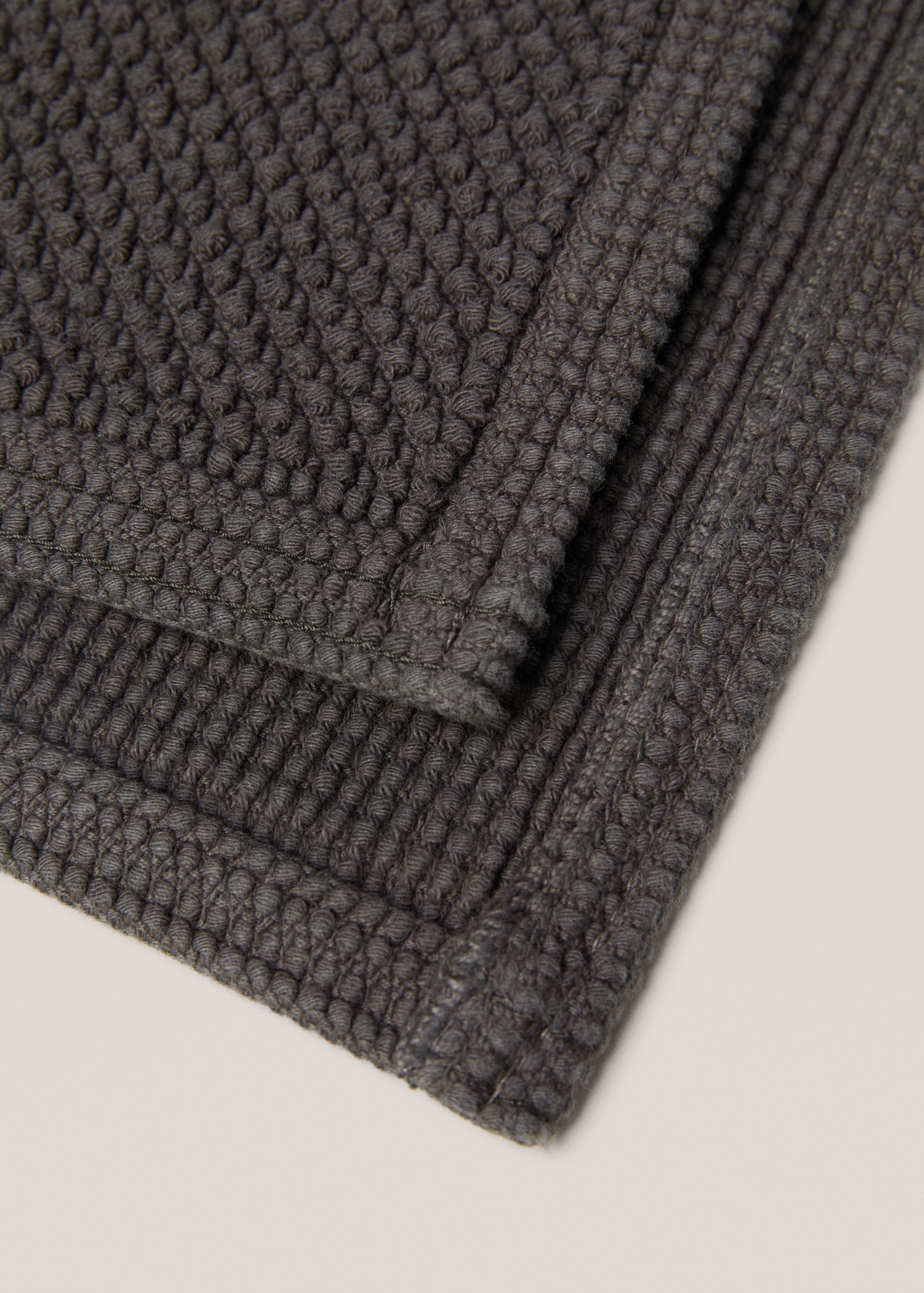 100% cotton bouclé bath rug - Details of the article 1