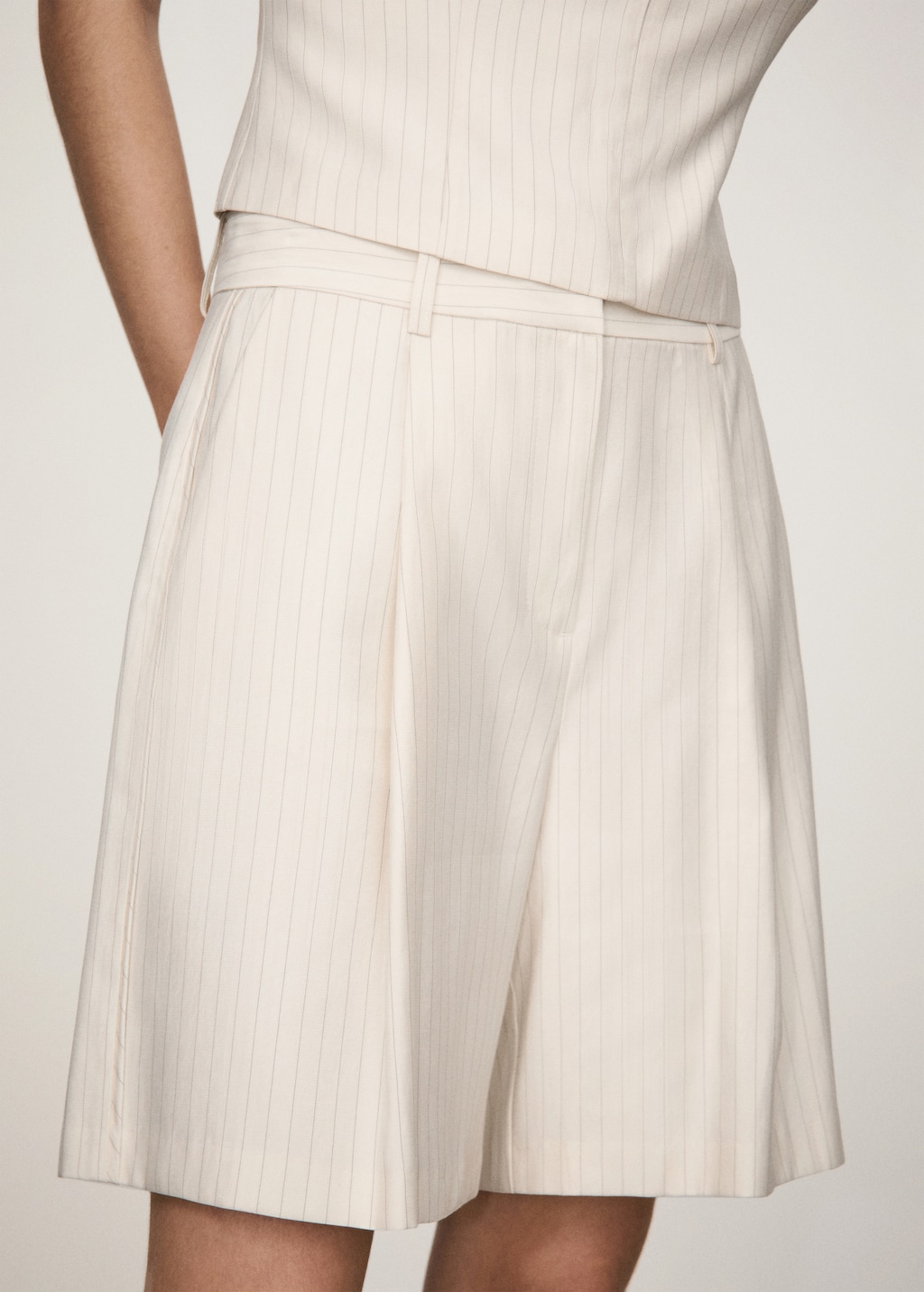 Straight fit striped bermuda shorts MANGO