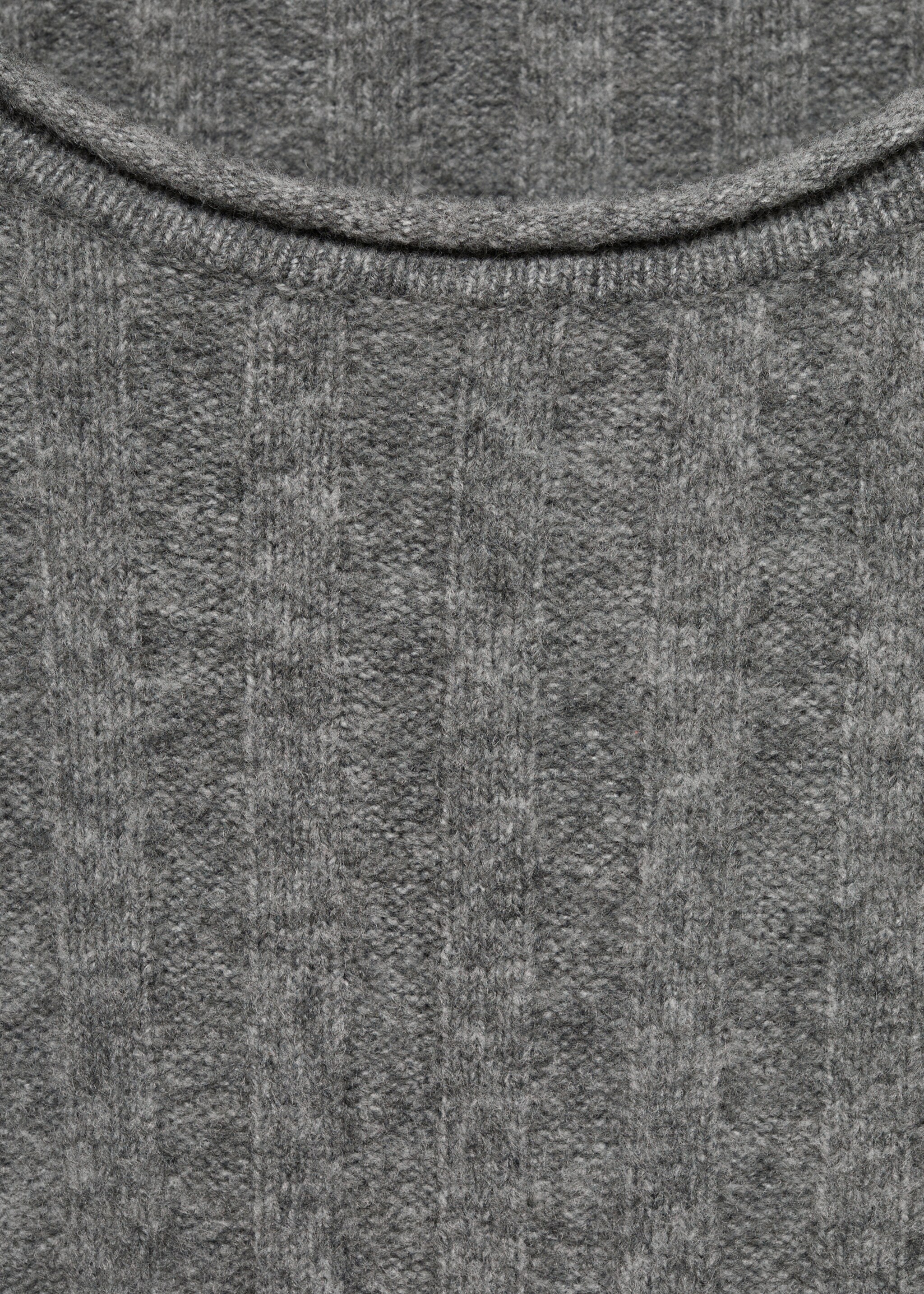 Knitted ribbed sweater - Details of the article 8