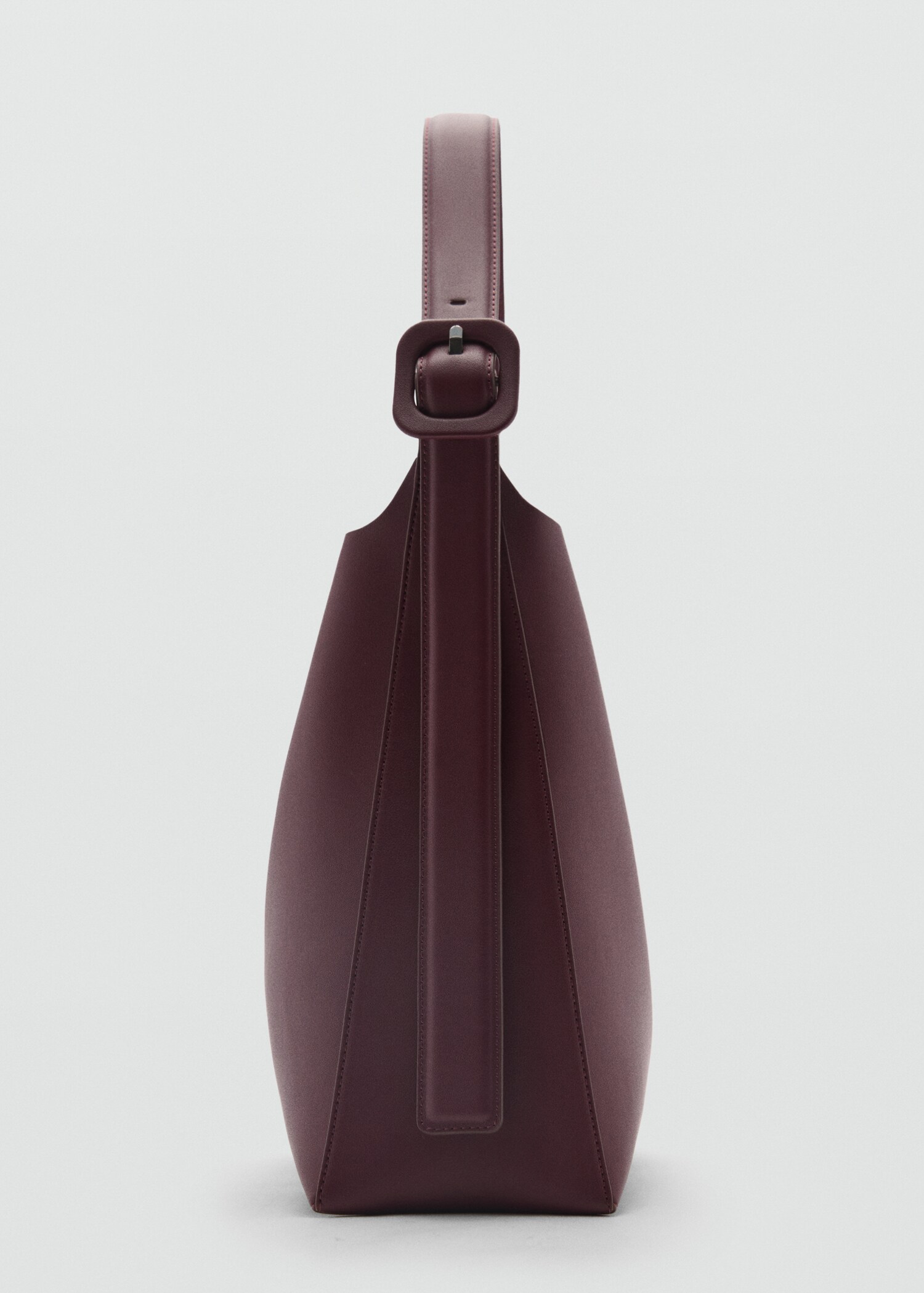Shopper bag with buckle - Details of the article 1