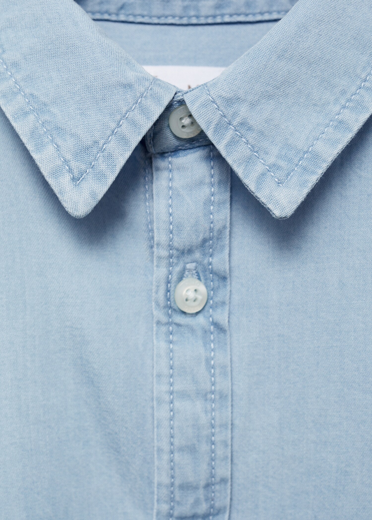 Regular-fit denim shirt - Details of the article 8