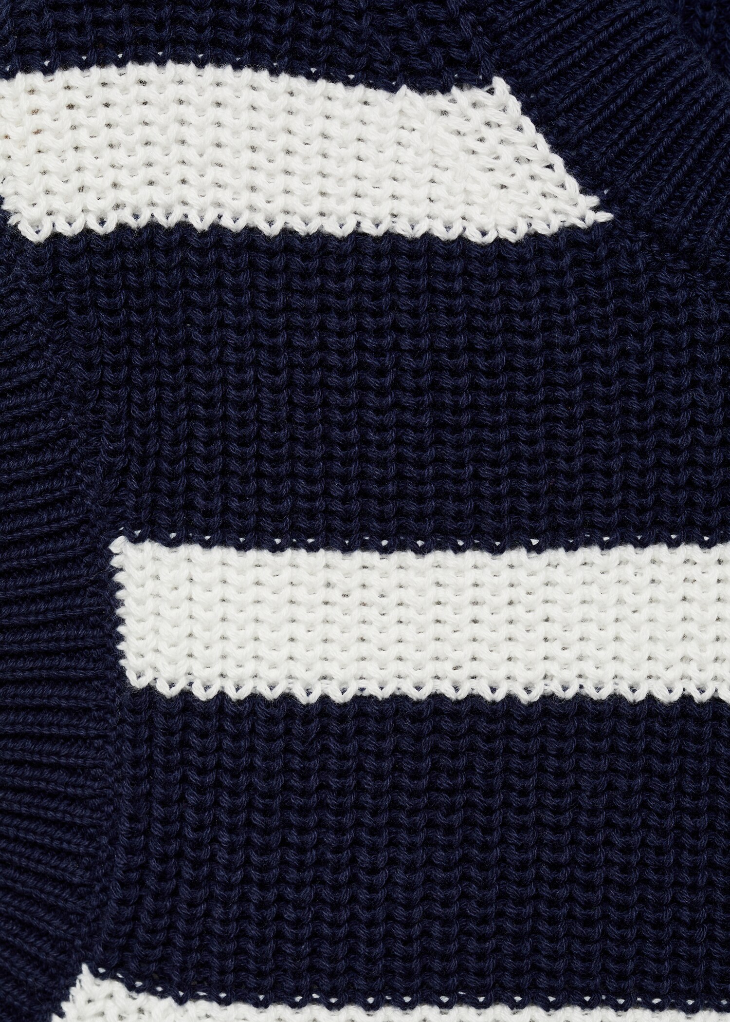 Striped knitted gilet - Details of the article 8