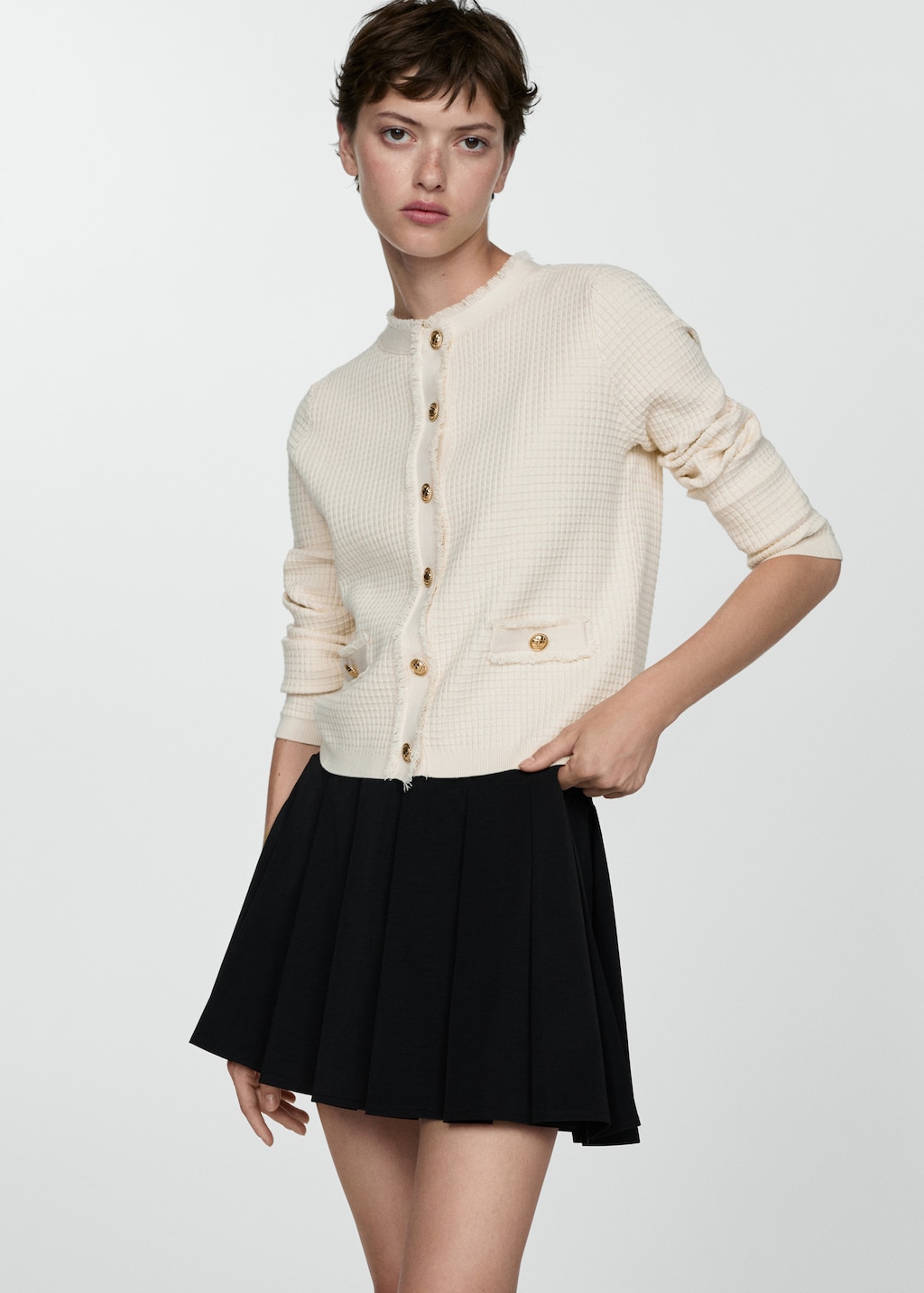 Button knit cardigan