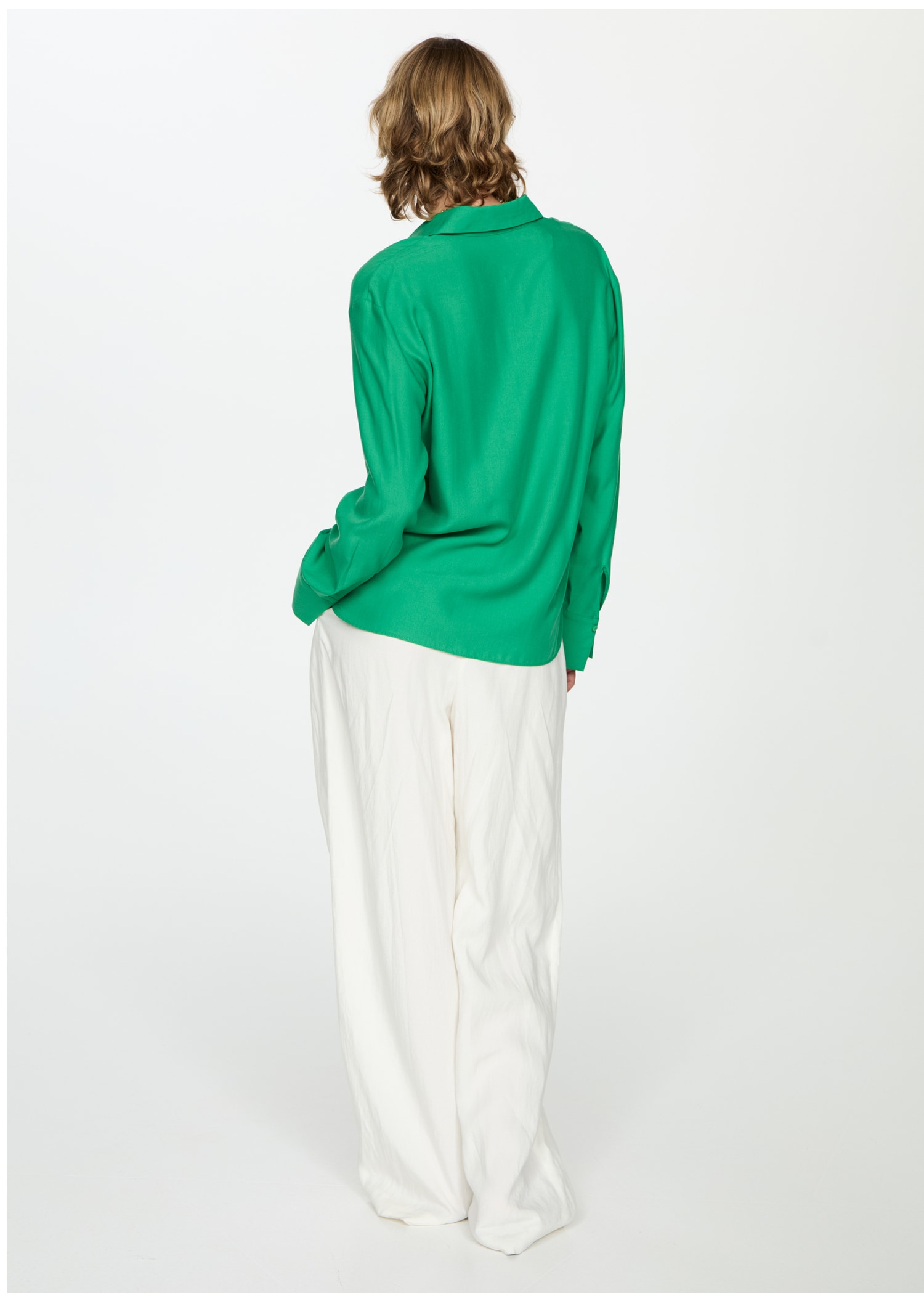 Camisa fluida lyocell - Reverso del artículo