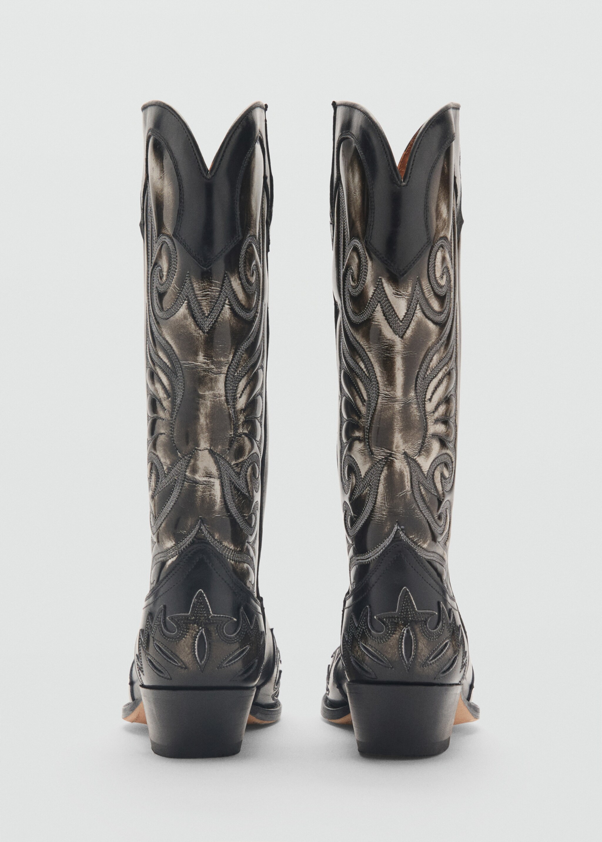 Two-tone leather cowboy boots - Details of the article 1