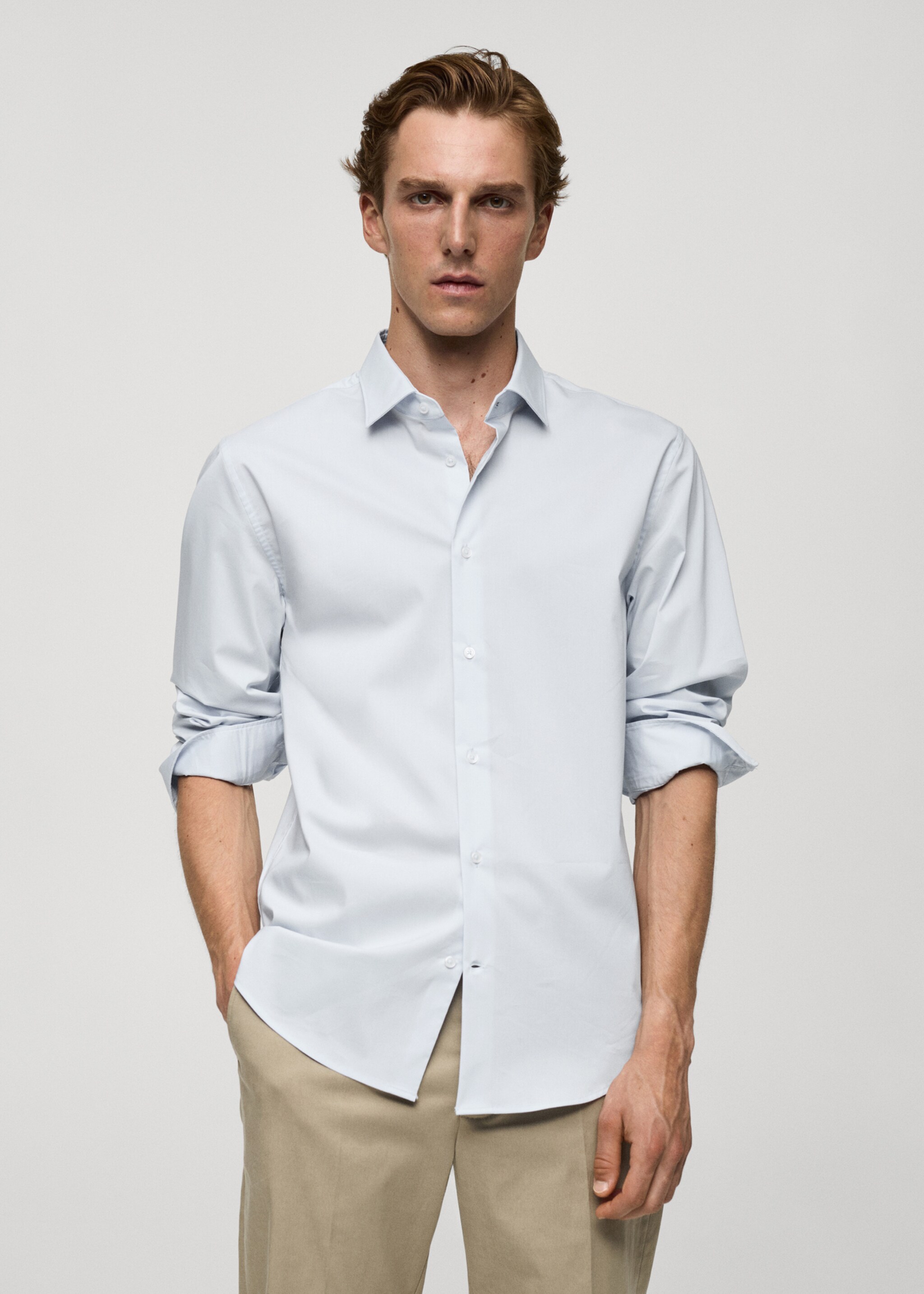 Рубашка regular fit из хлопка стретч - Средний план
