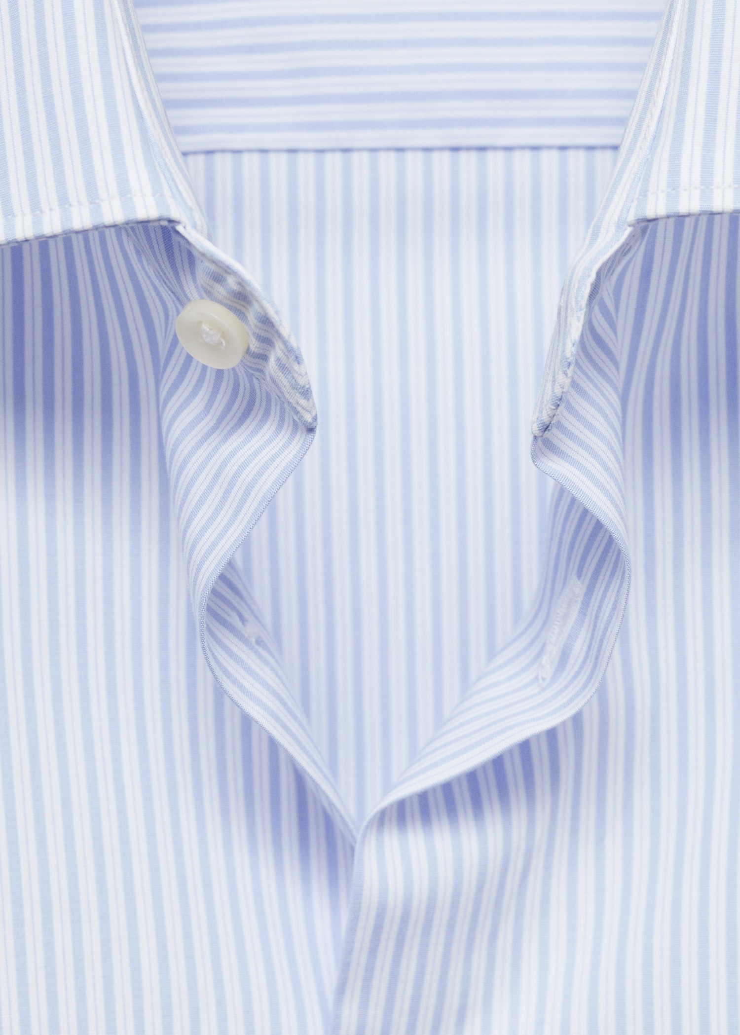 Slim fit fine-striped cotton shirt - Details of the article 8