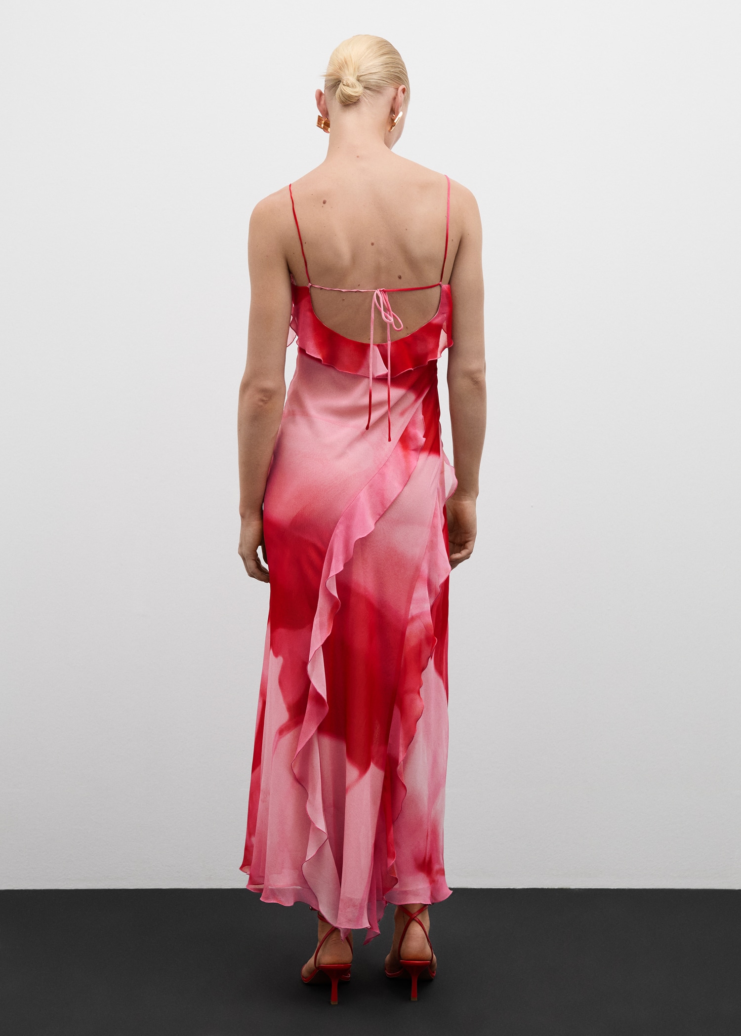 Vestido abertura volantes - Reverso del artículo