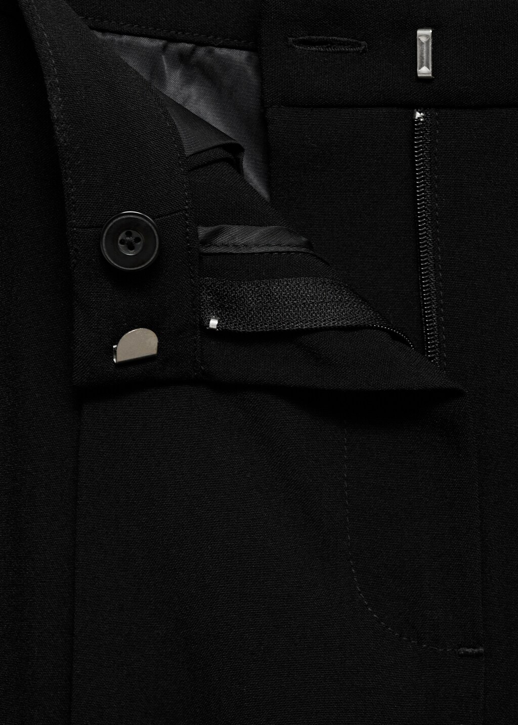 Mango Wideleg pleated pants thumbnail