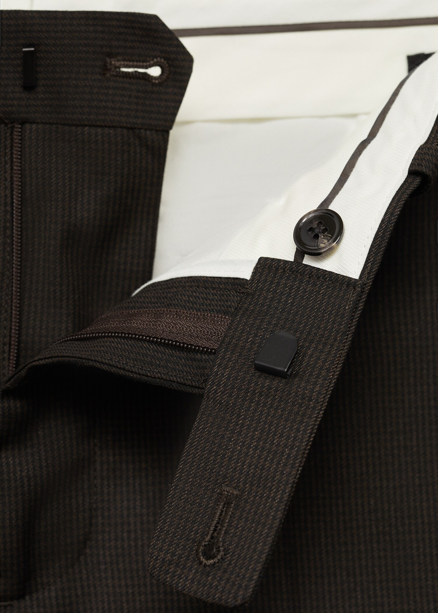 Stretch-fabric slim-fit suit trousers - Details of the article 8