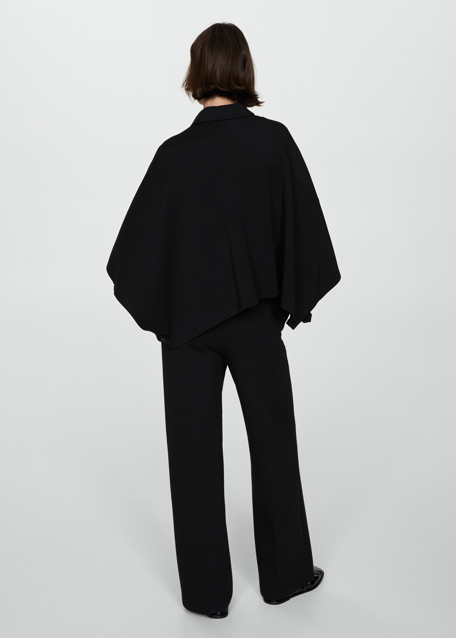 Veste style cape boutons - Verso de l’article