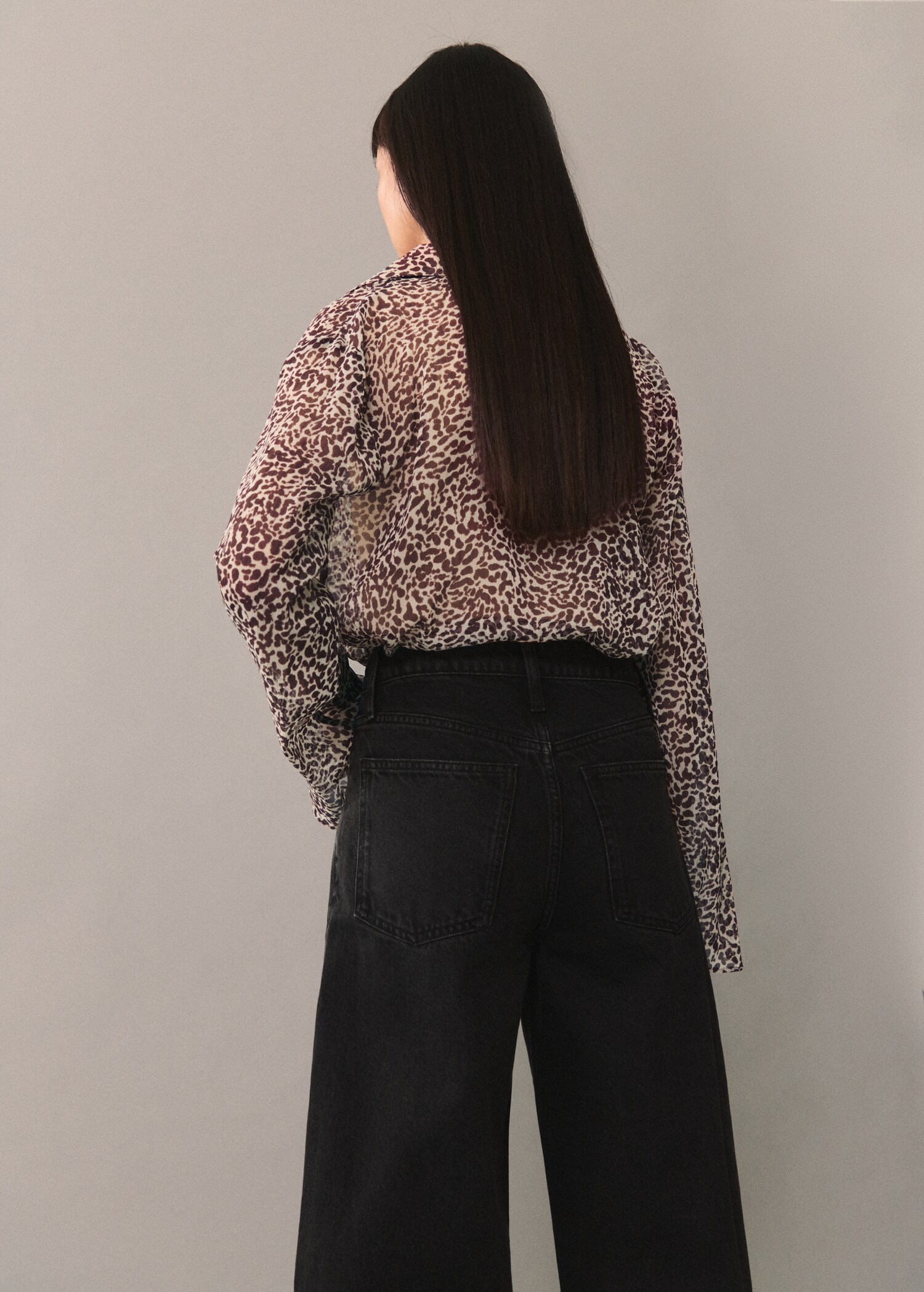 Camisa fluida leopardo - Reverso del artículo