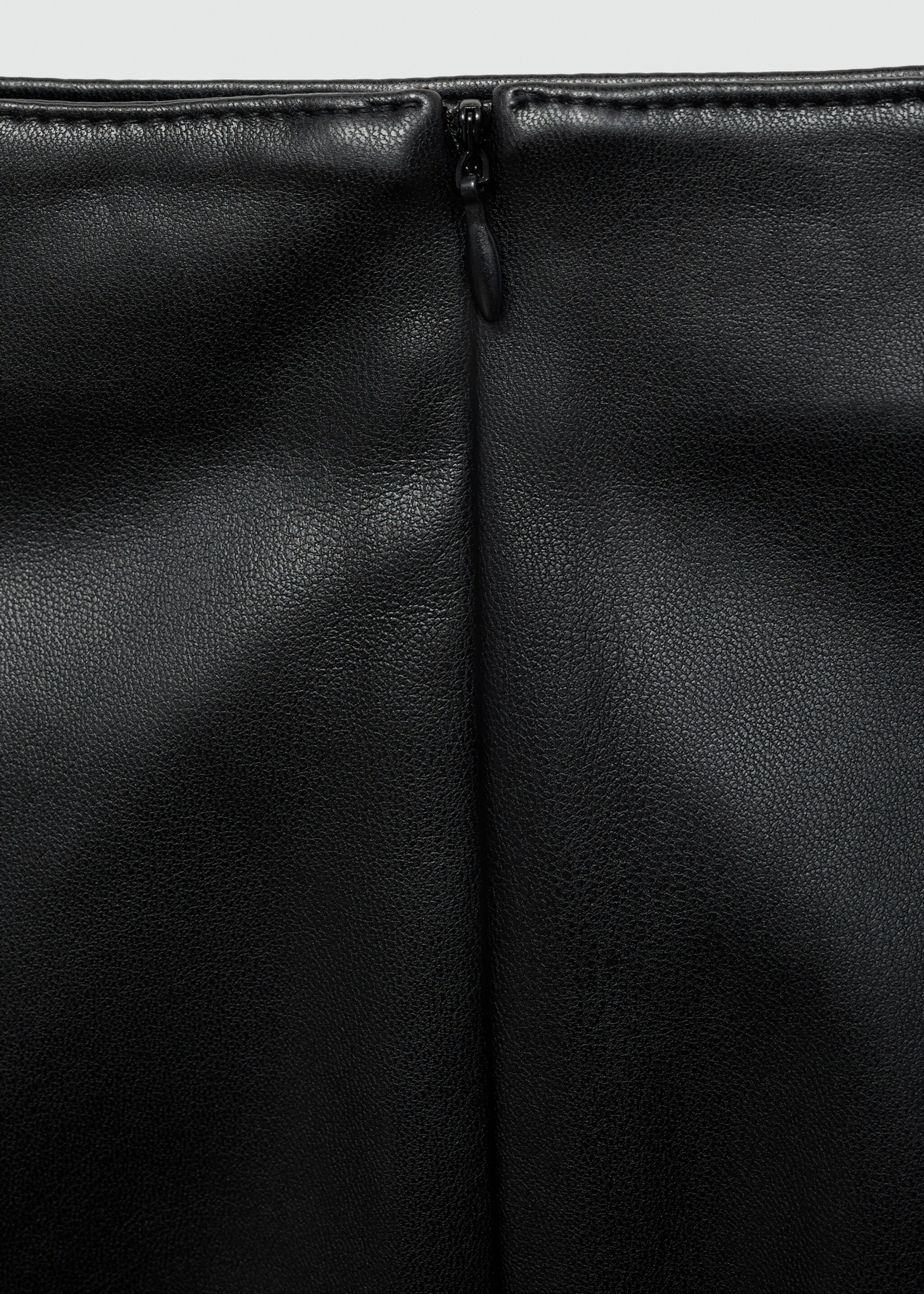 Faux-leather pencil skirt - Details of the article 0