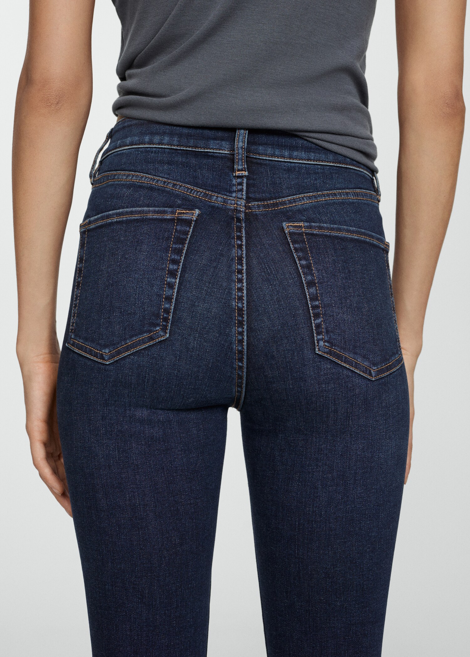 Jeans skinny tiro alto - Detalle del artículo 6