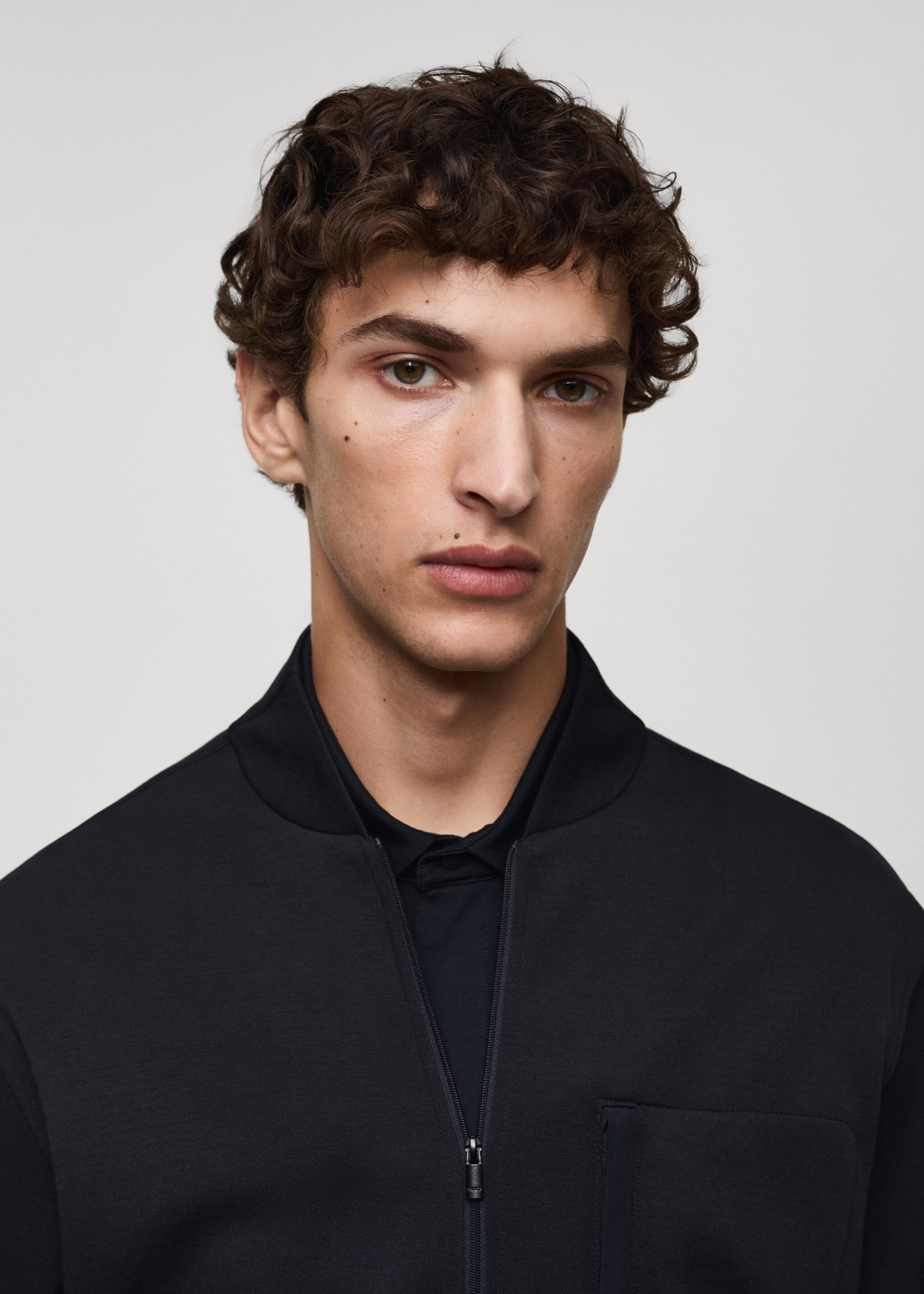 Bomber sweatshirt with anti-odour technology - Details of the article 1