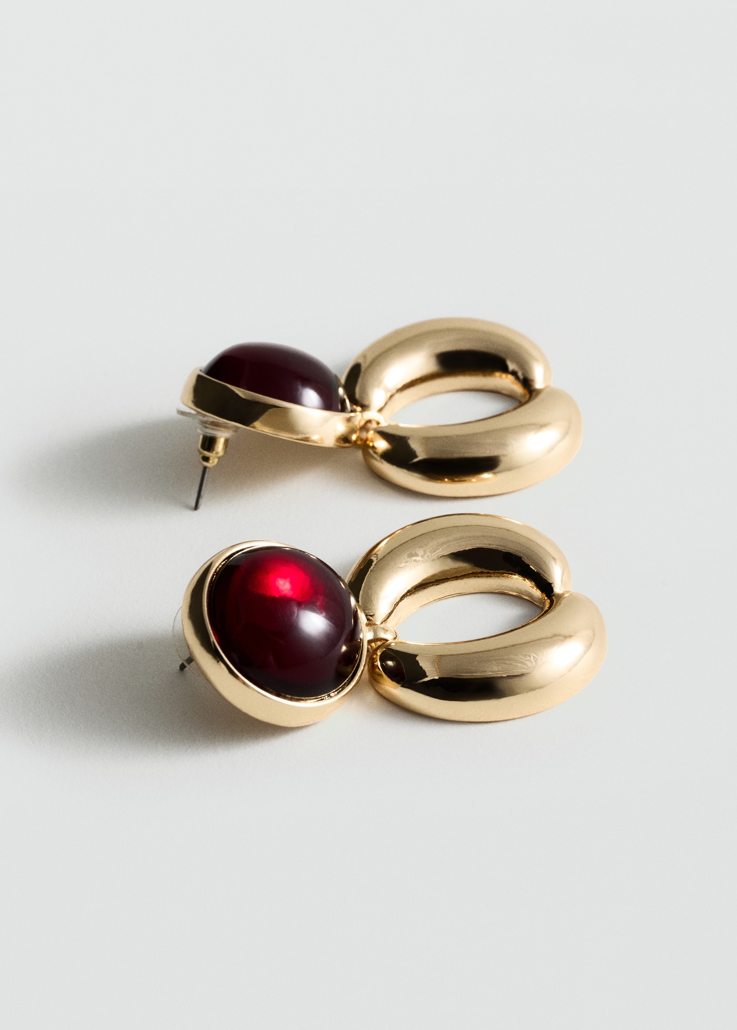 Boucles d'oreilles perles pendantes - Plan moyen