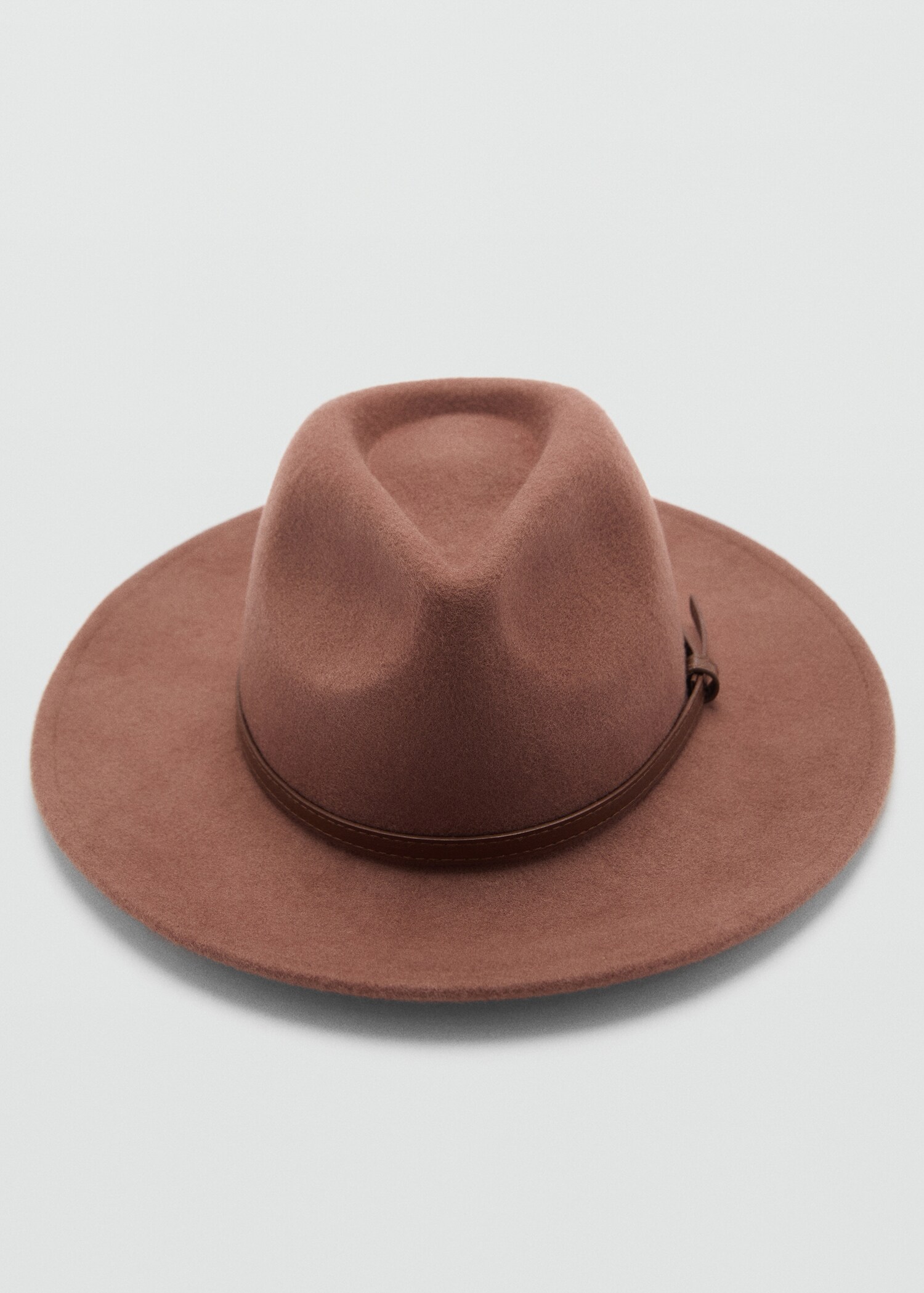 Sombrero lana cinta decorativa - Plano medio
