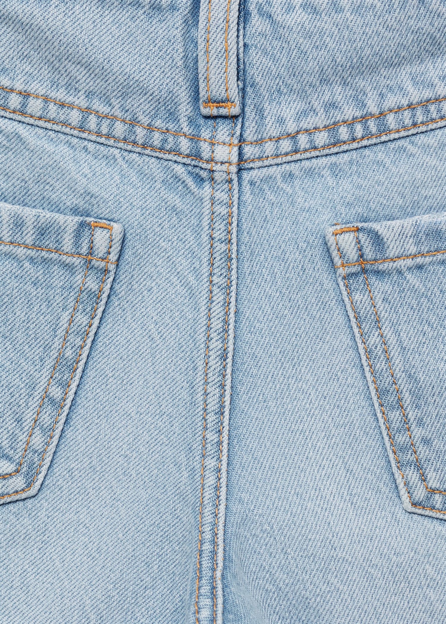 Culotte jeans with seam detail - Details of the article 0