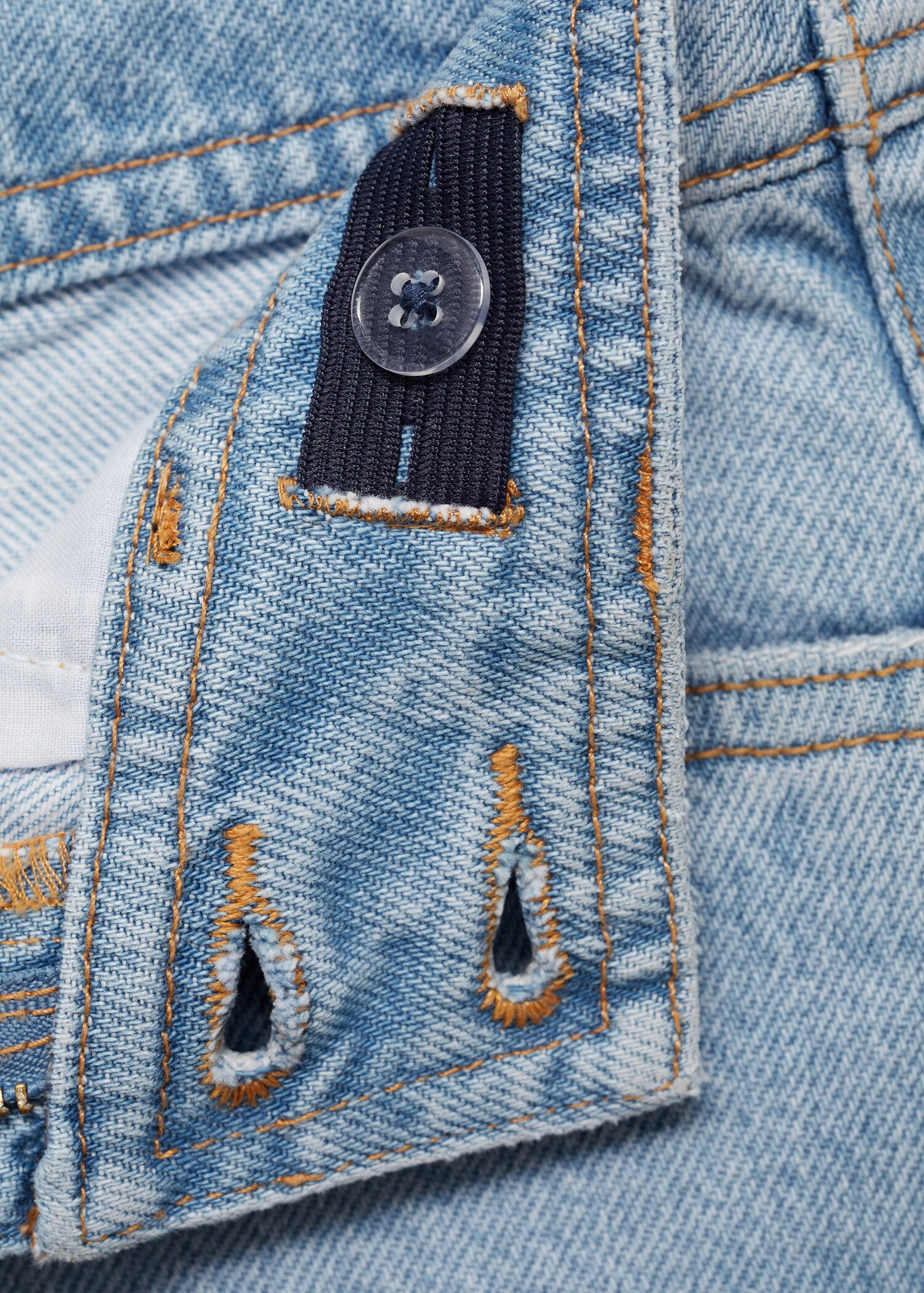 Culotte jeans with seam detail - Details of the article 8