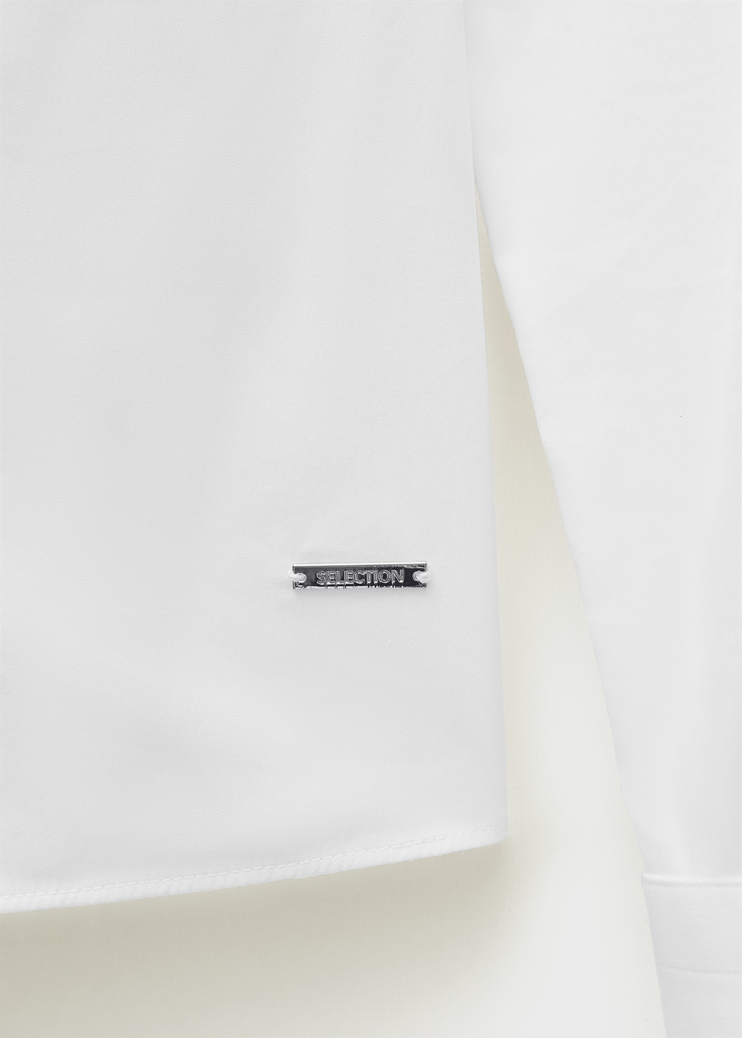Slim-fit poplin shirt - Details of the article 0
