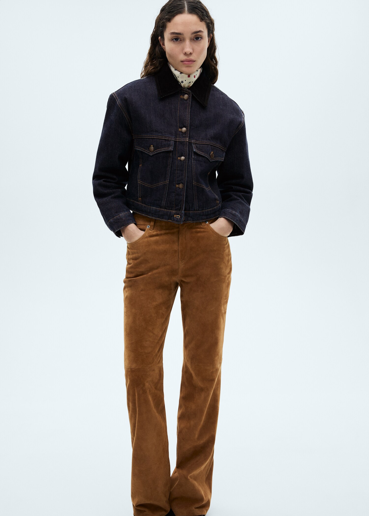 Blouson en jean col contrastant - Détail de l'article 2