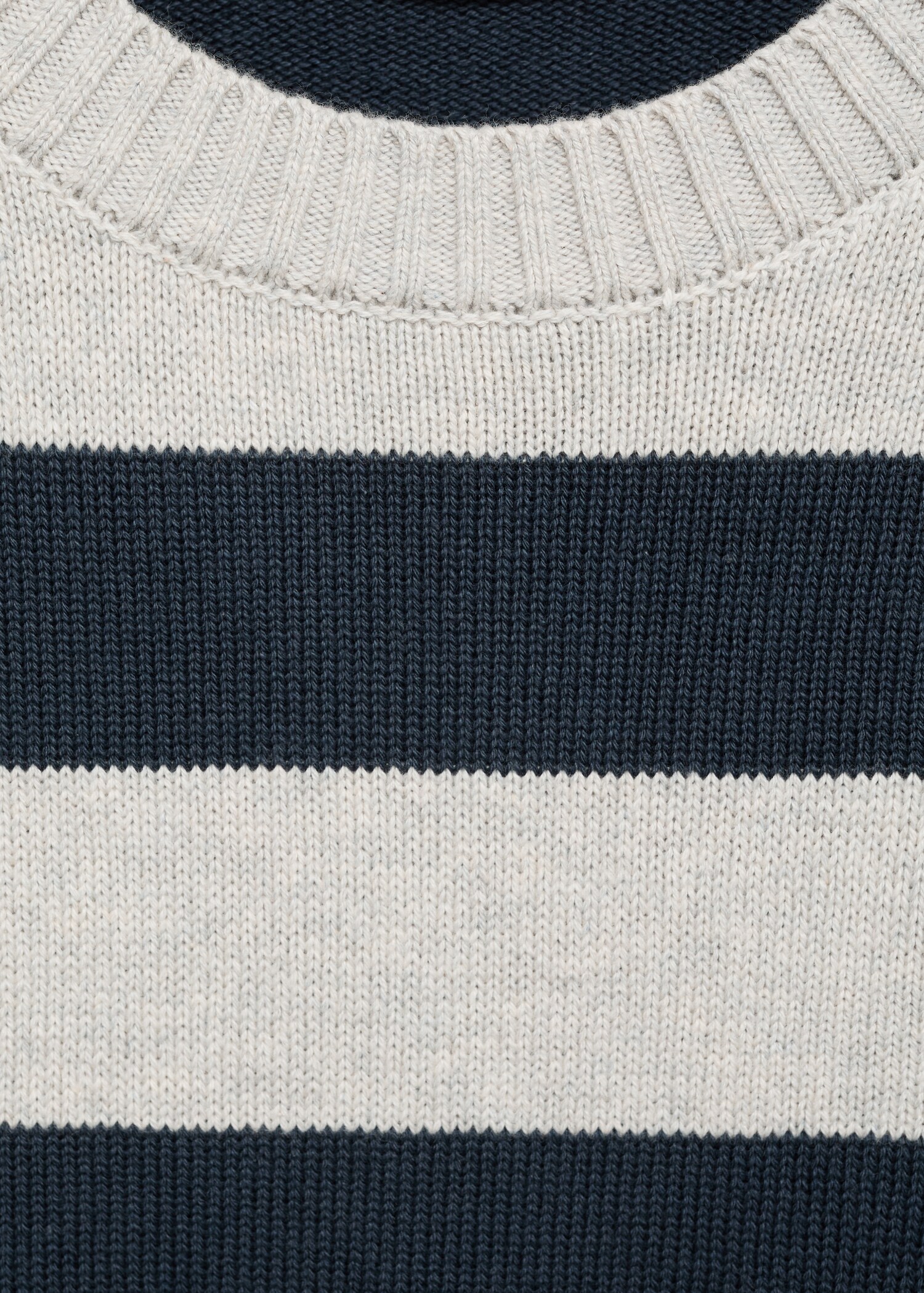Knit striped sweater - Details of the article 8