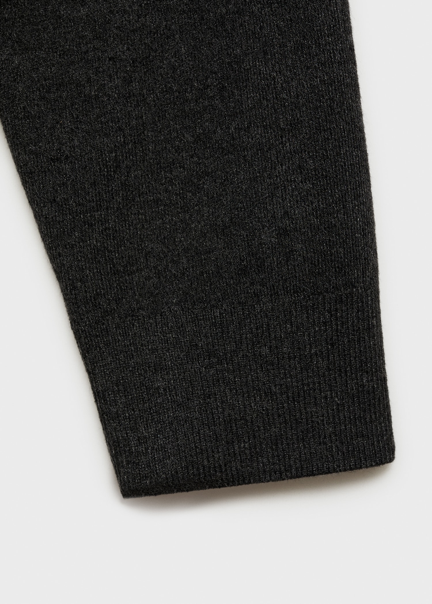 V-neck knitted cardigan - Details of the article 0