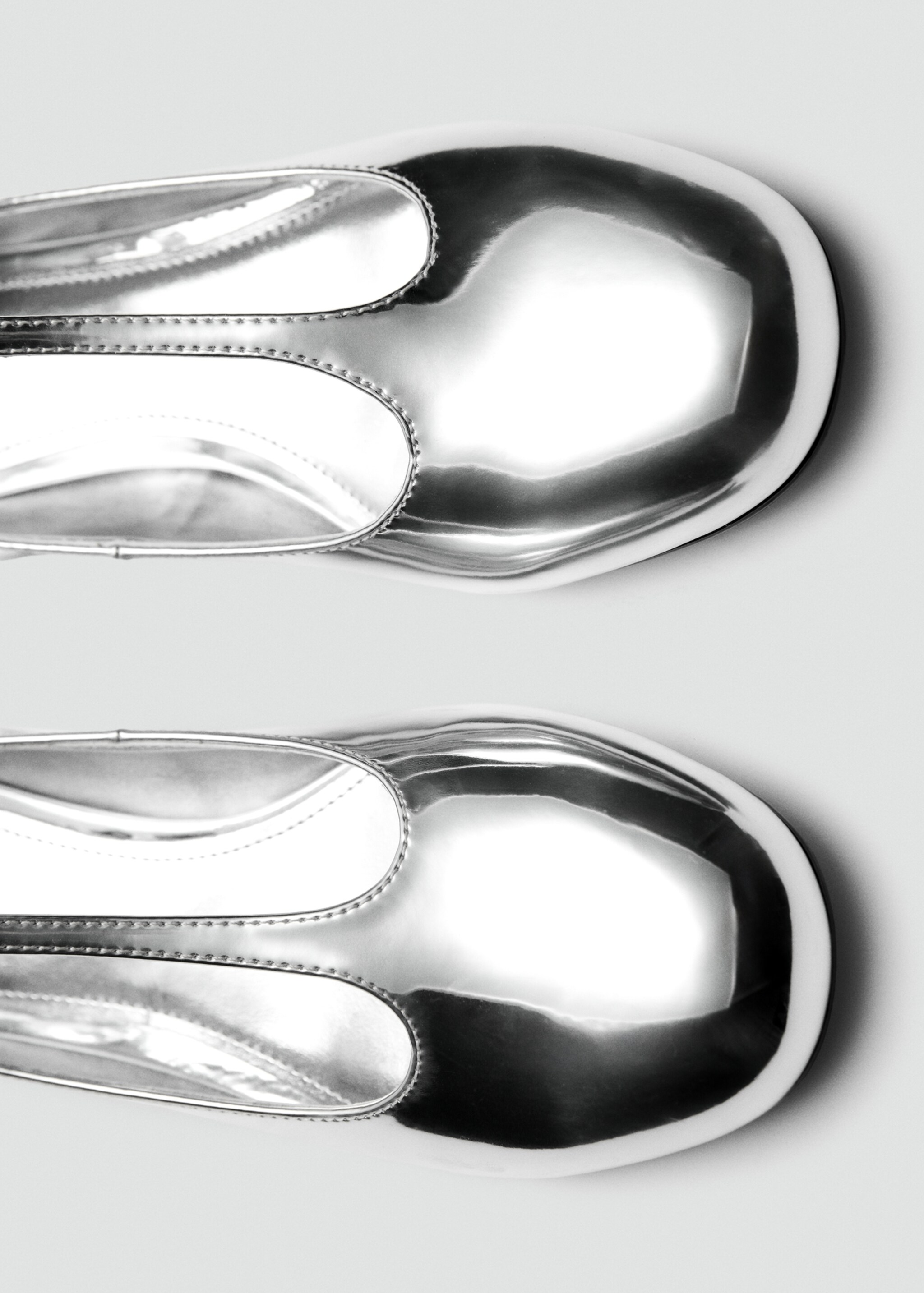 Zapato tacón metalizado - Detalle del artículo 2