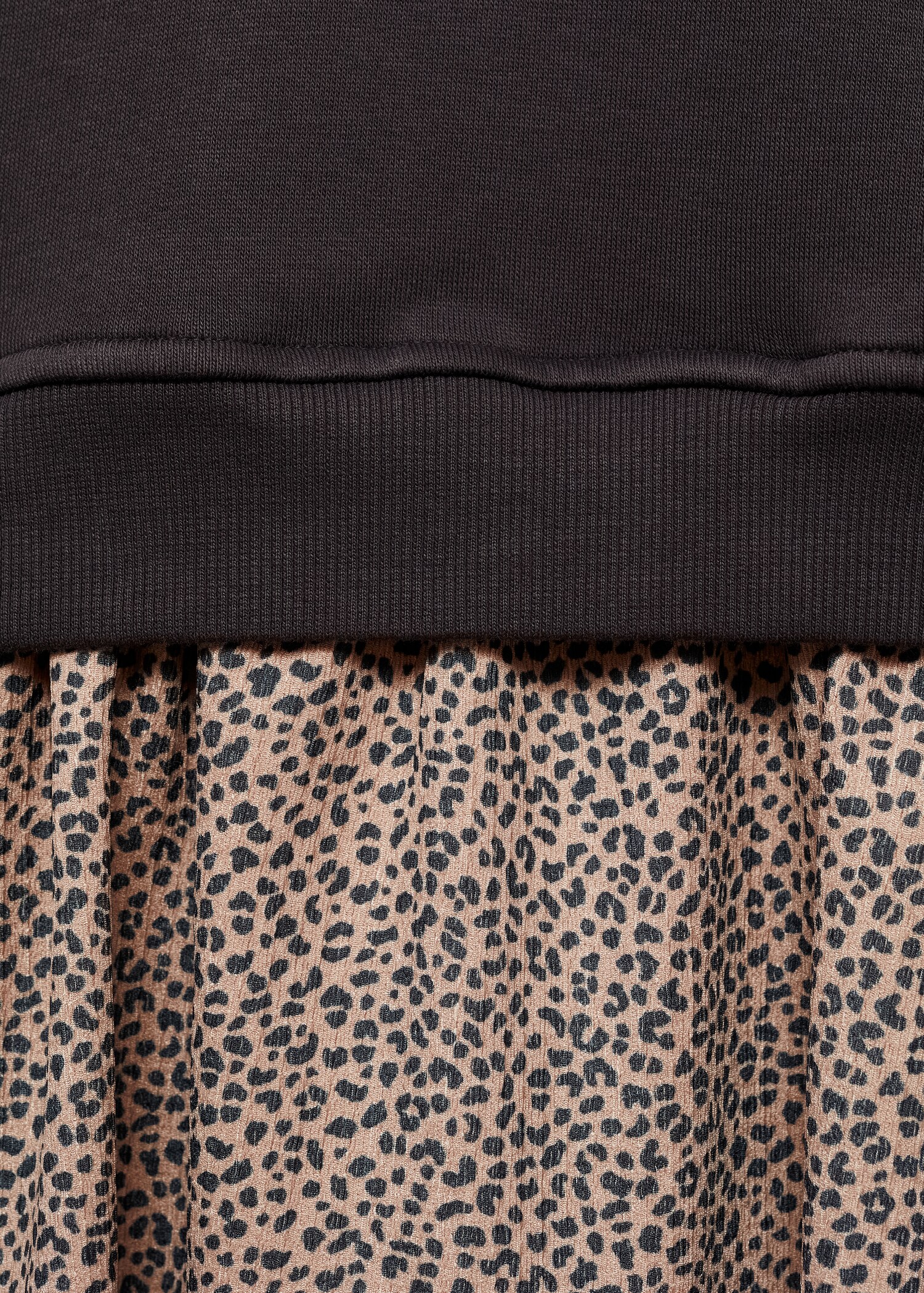 Robe sweat-shirt en imprimé animal - Détail de l'article 0