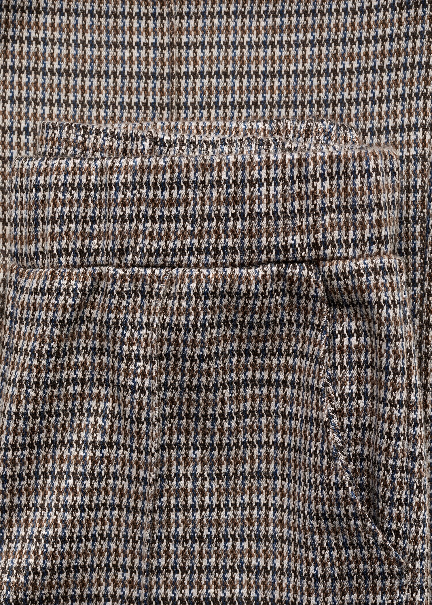 Houndstooth trousers - Details of the article 8