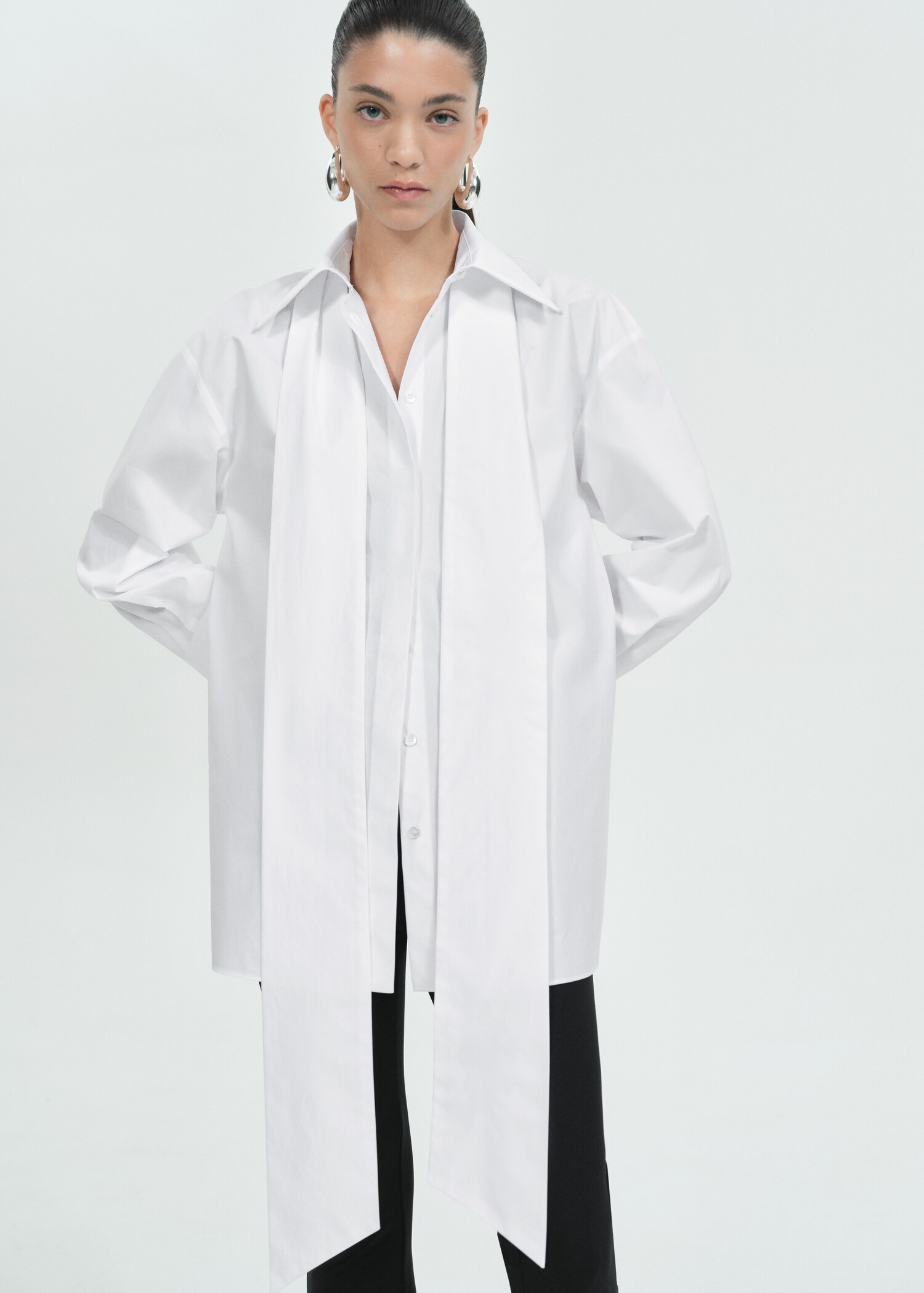 Oversized lace blouse - Medium plane