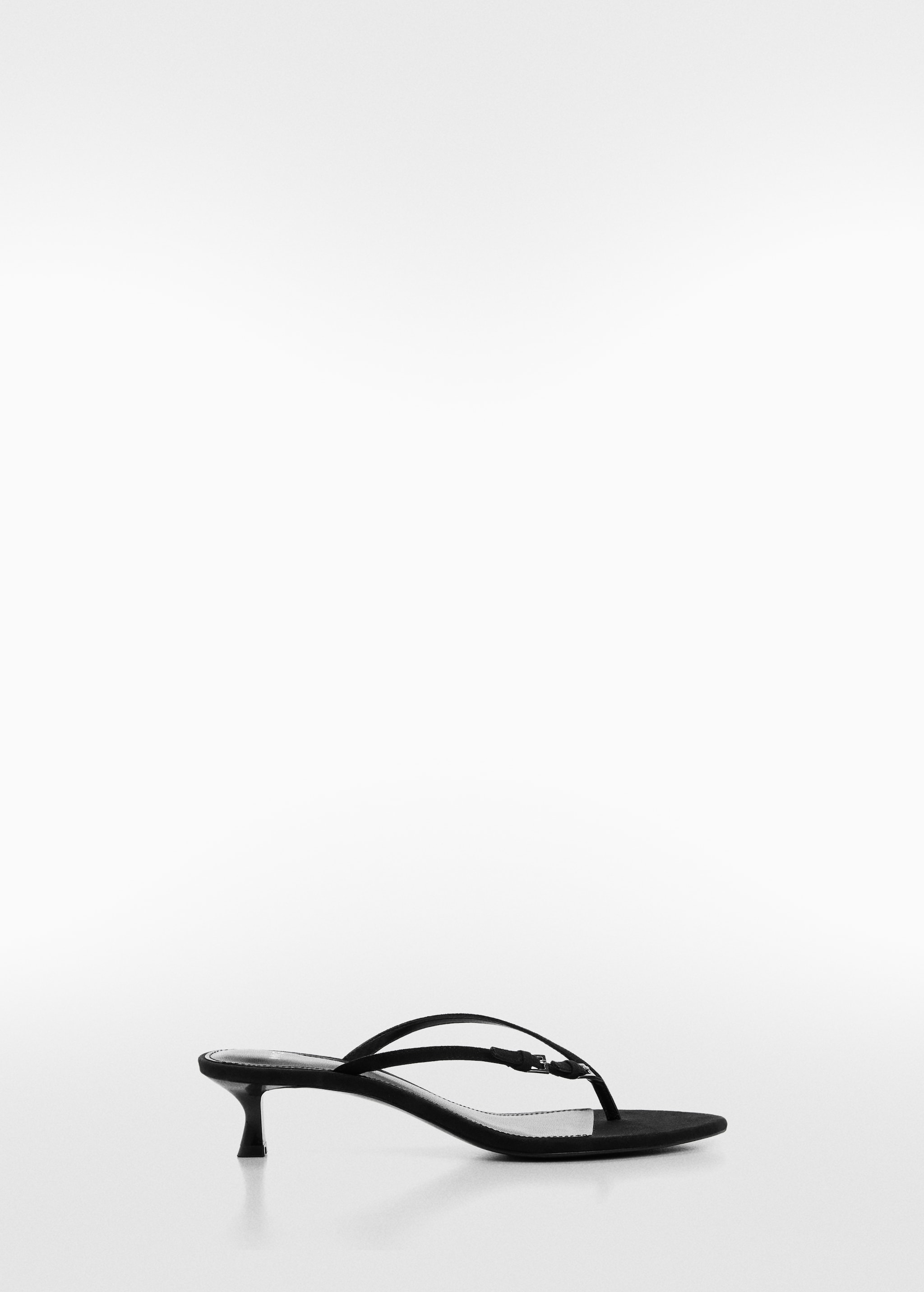 Heeled sandal with buckle detail - Изделие без модели