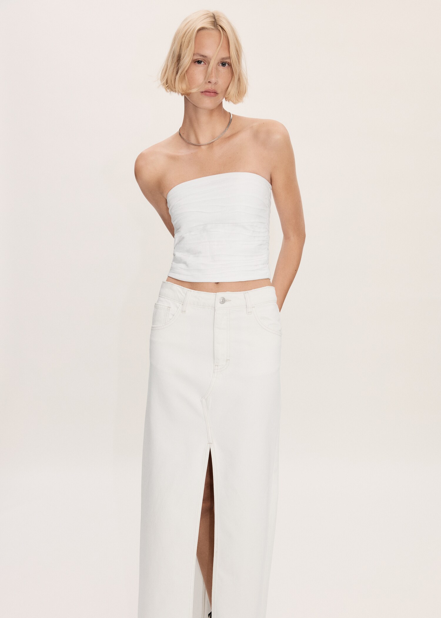 Slit denim skirt - Details of the article 1