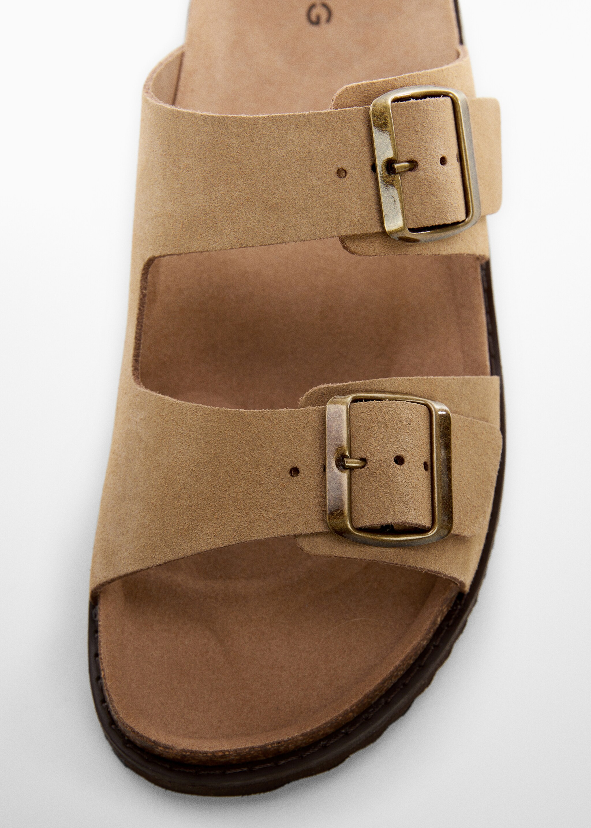 Split leather sandals with buckle - Details of the article 2, Sand. Ref: 77070388-00.
