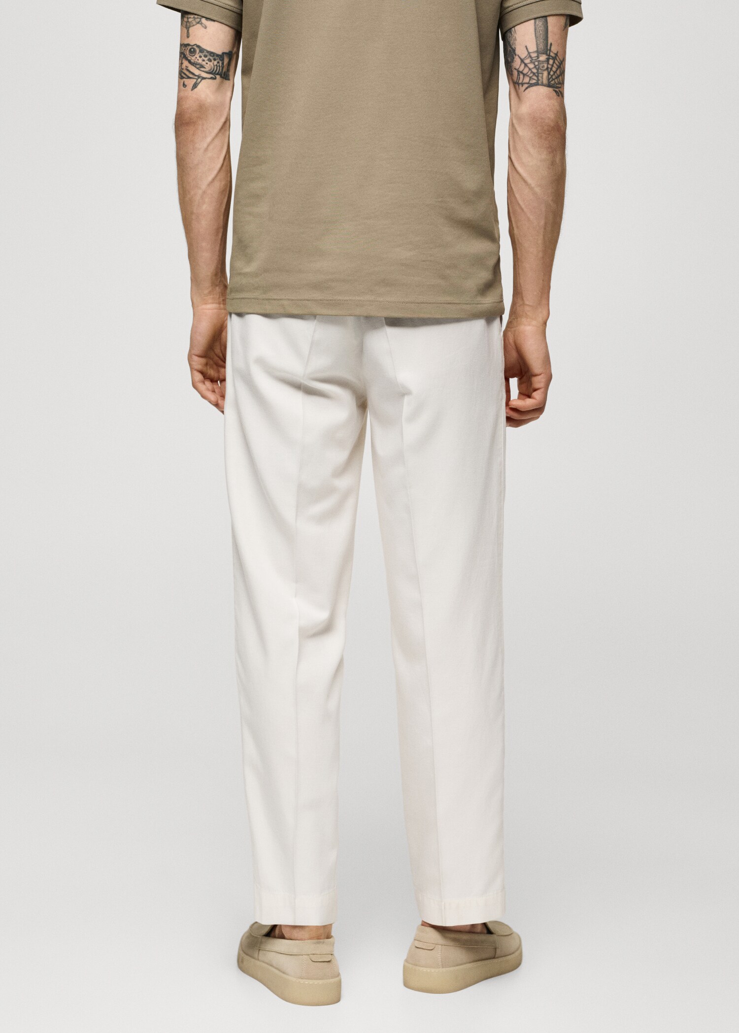 Cotton lyocell pleated pants - Reverse of the article