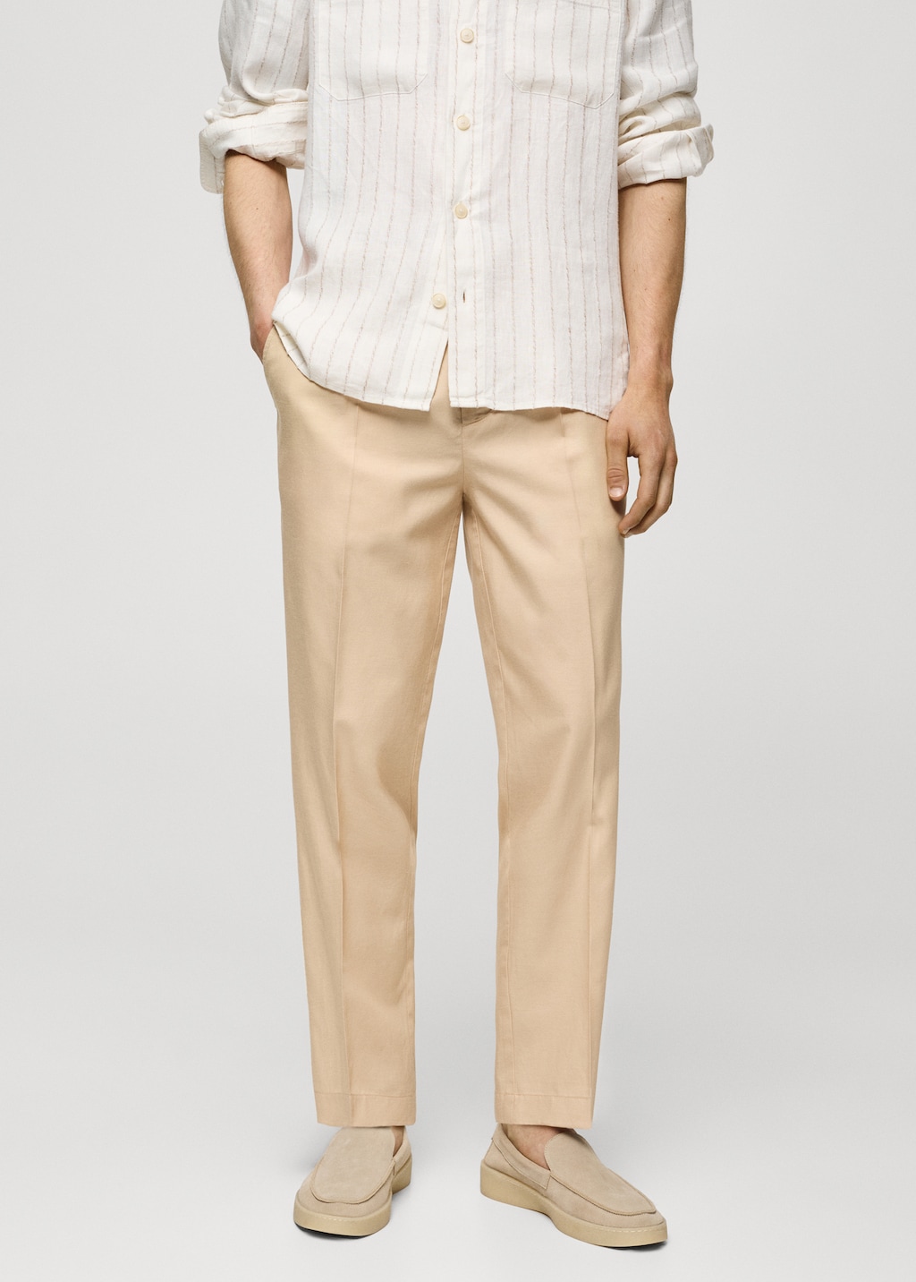 Mango Bundfaltenhose aus Lyocell mit Baumwolle