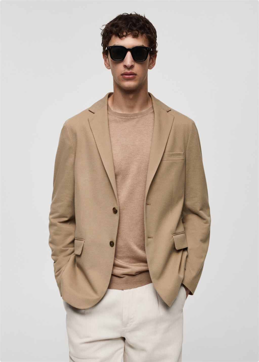 Mango Slim Fit Blazer mit Mikrostruktur