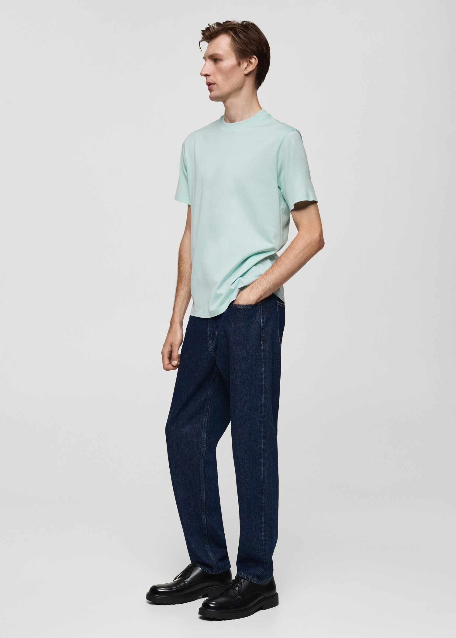 Camiseta slim fit 100% algodón - Detalle del artículo 2