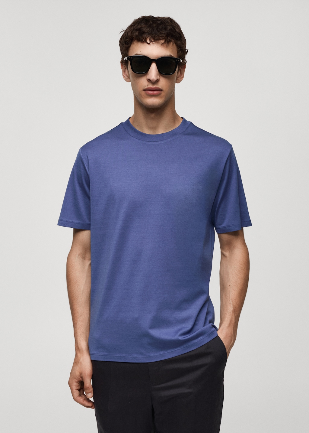 Mango Slim-Fit-T-Shirt aus 100 % Baumwolle