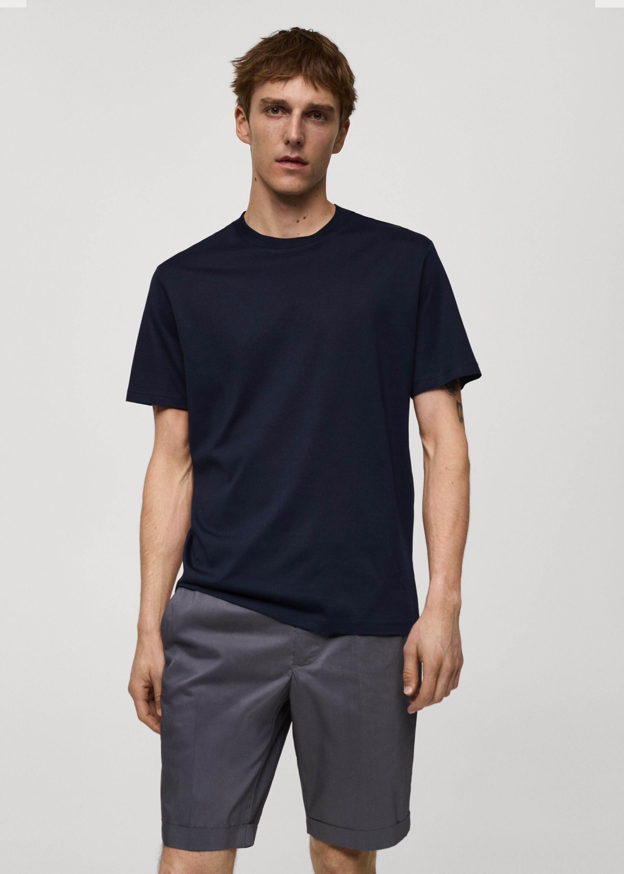 100% cotton slim-fit t-shirt - Medium plane