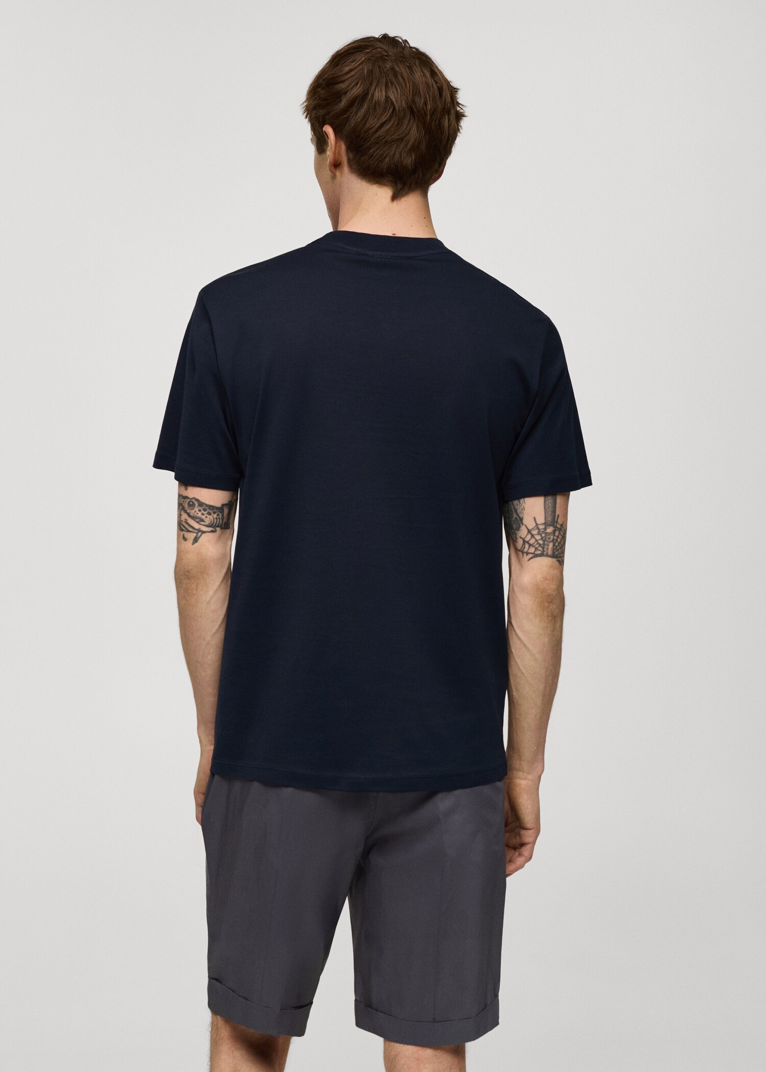 Camiseta slim fit 100% algodón - Reverso del artículo