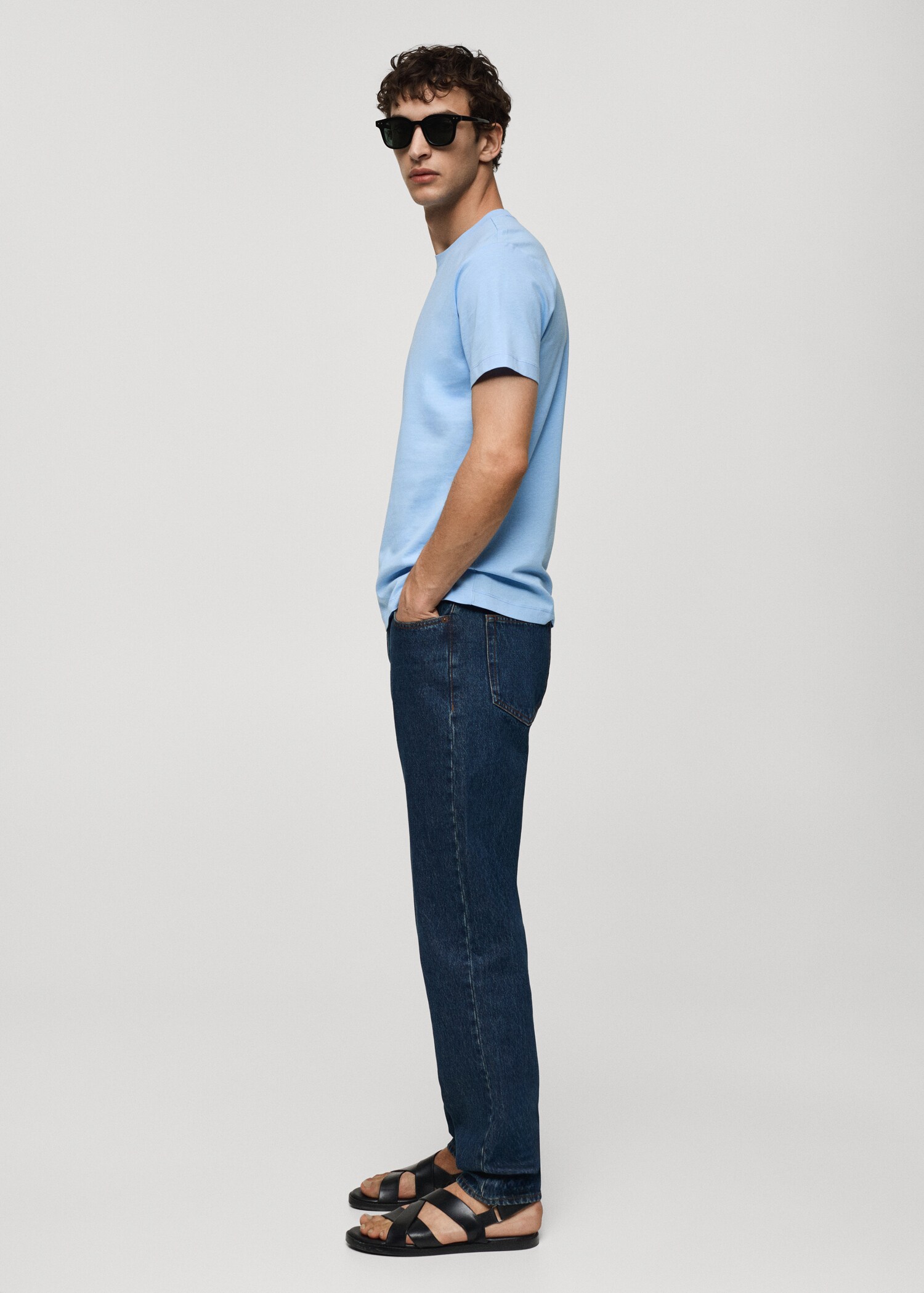 Slim-fit cotton t-shirt - Details of the article 2