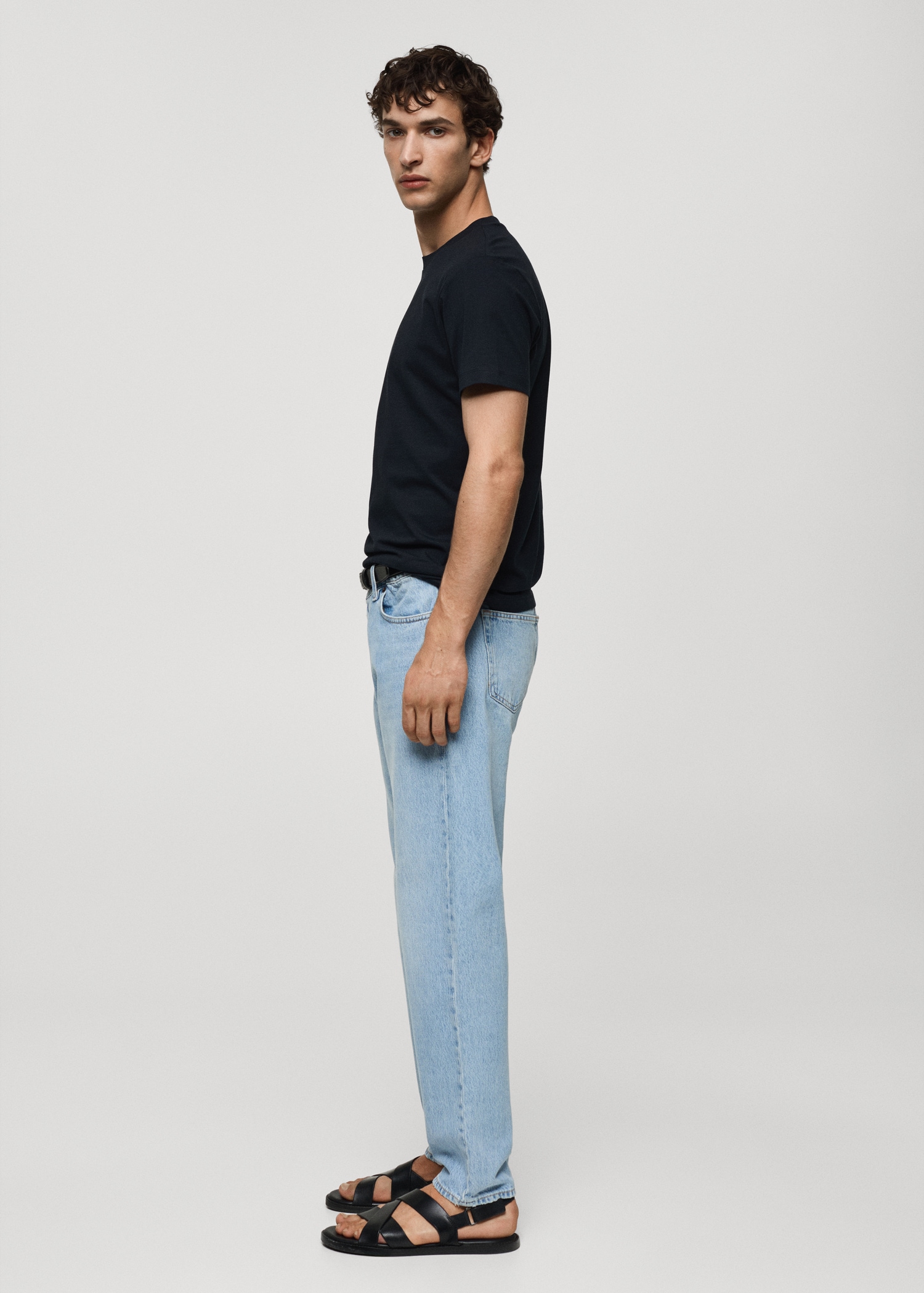 Slim-fit cotton t-shirt - Details of the article 2