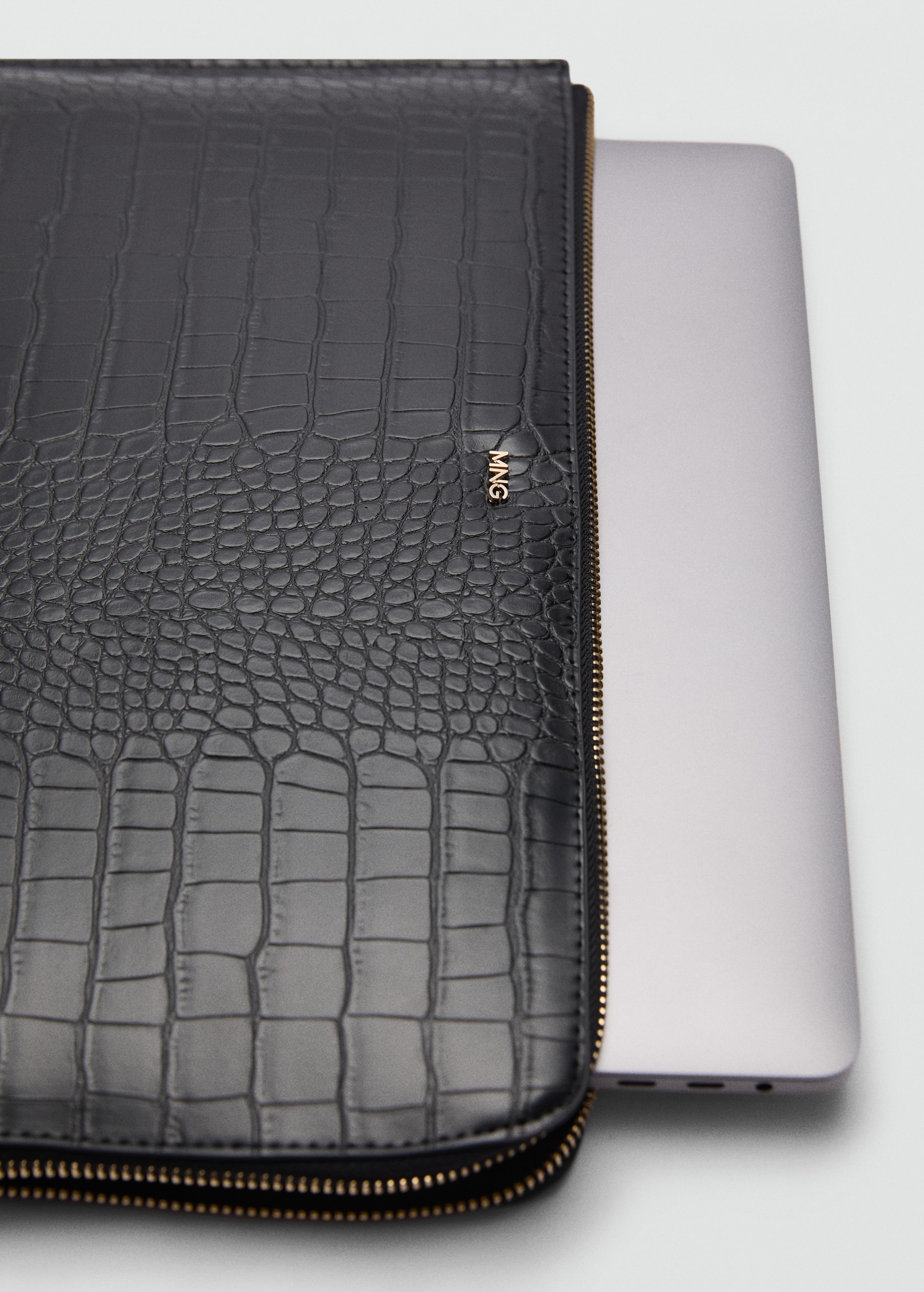 Coco laptop case - Women | MANGO Indonesia