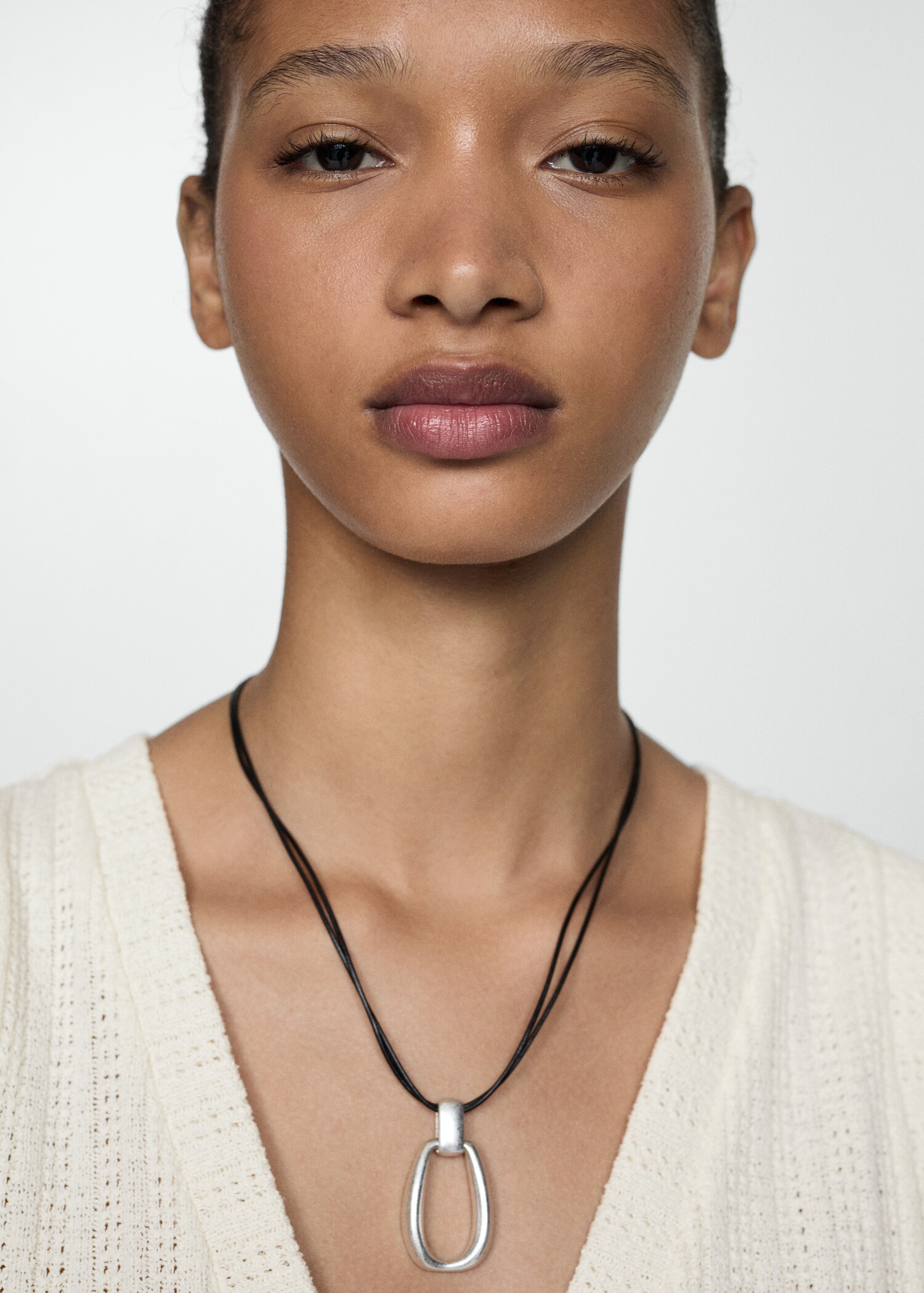 Crochet Vest With Buttons Woman MANGO USA crochet-vest-with-buttons-woman-mango-usa