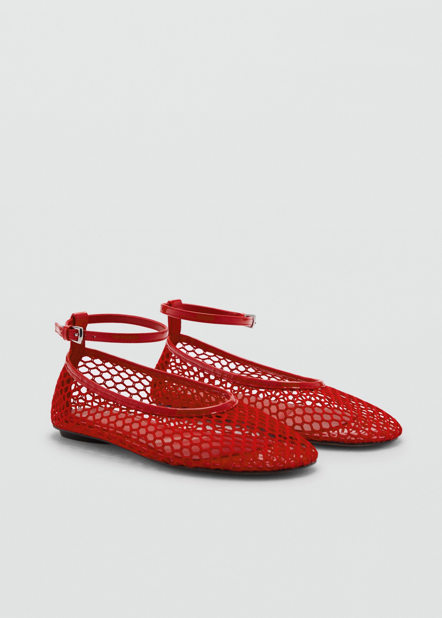 Ballerines maille filet bride boucle - Plan moyen