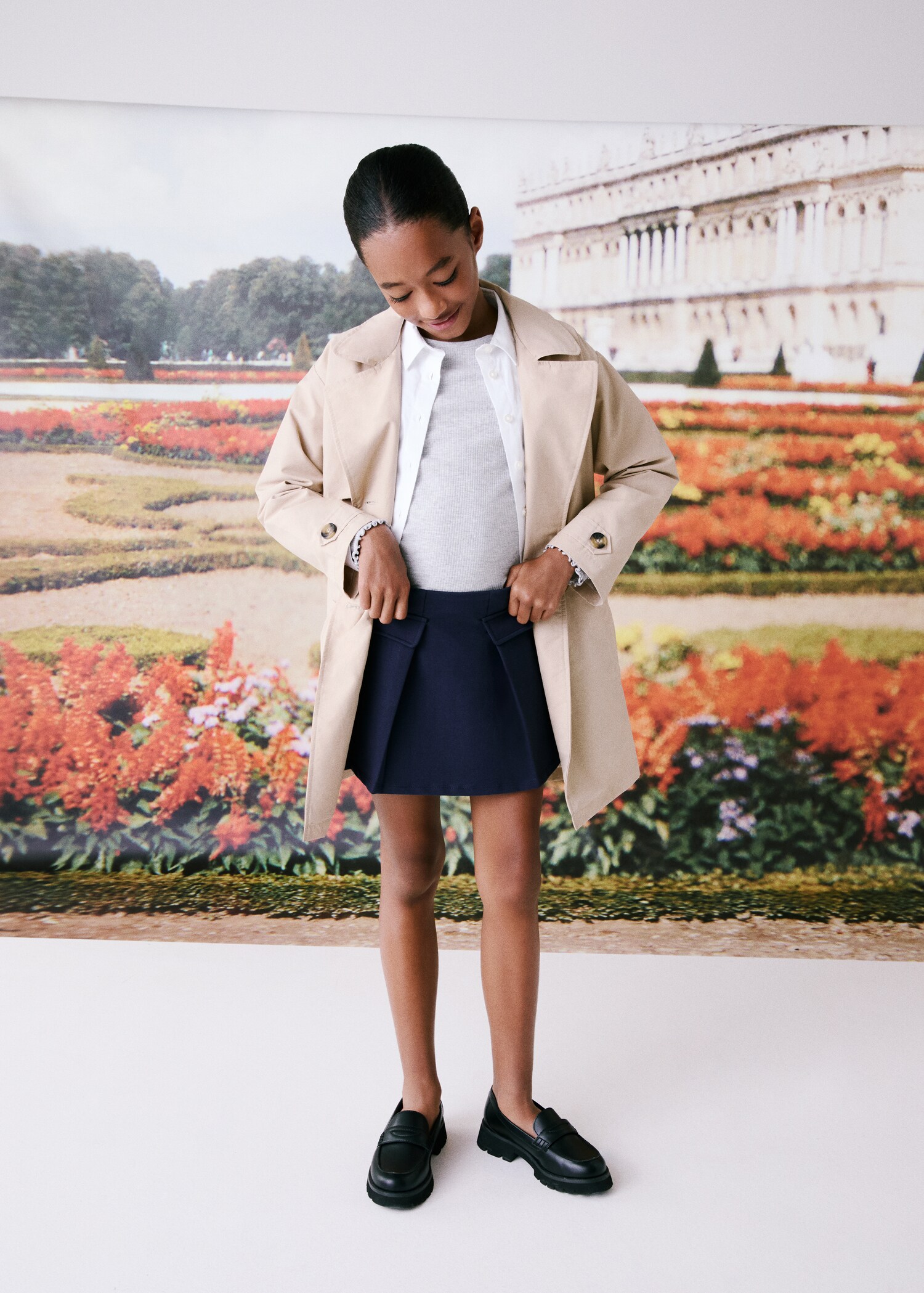 Classic trench coat with belt - Details of the article 5