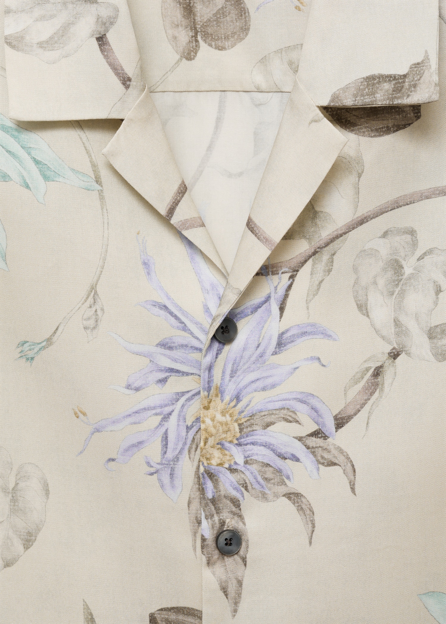 Camisa fluida estampat floral - Detall de l'article 8
