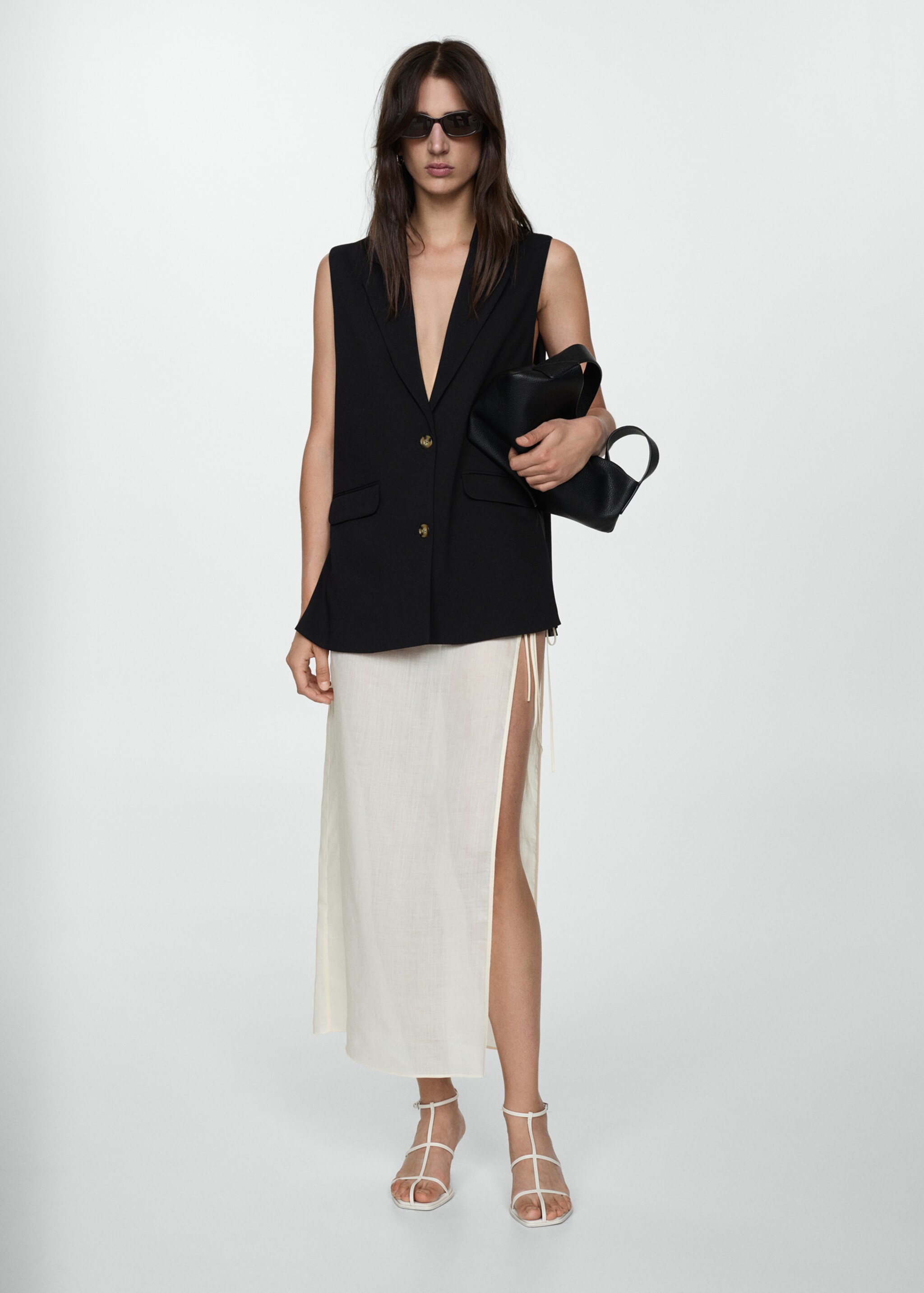 Long gilet with openings - Details of the article 2
