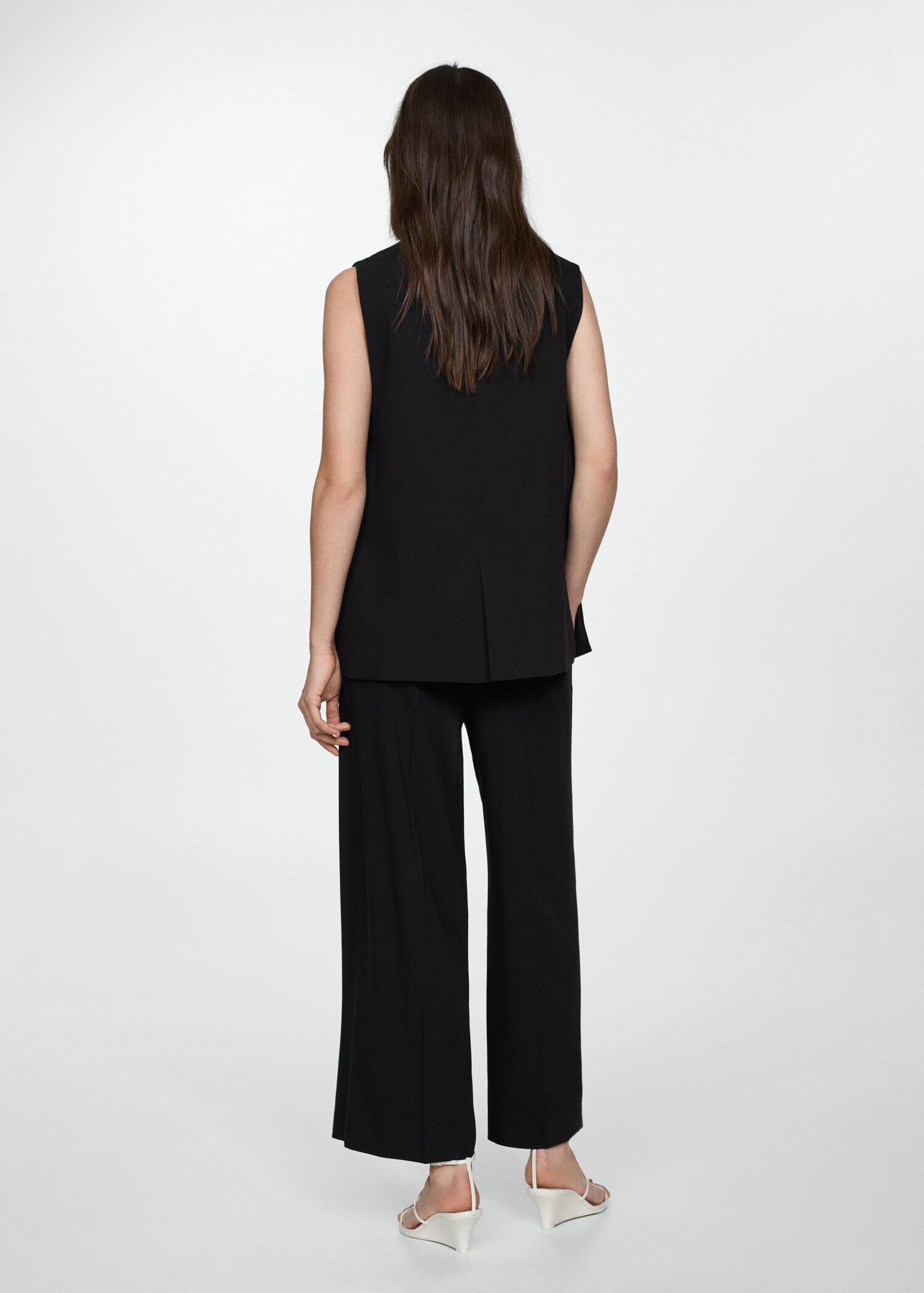 Long gilet with openings - Reverse of the article